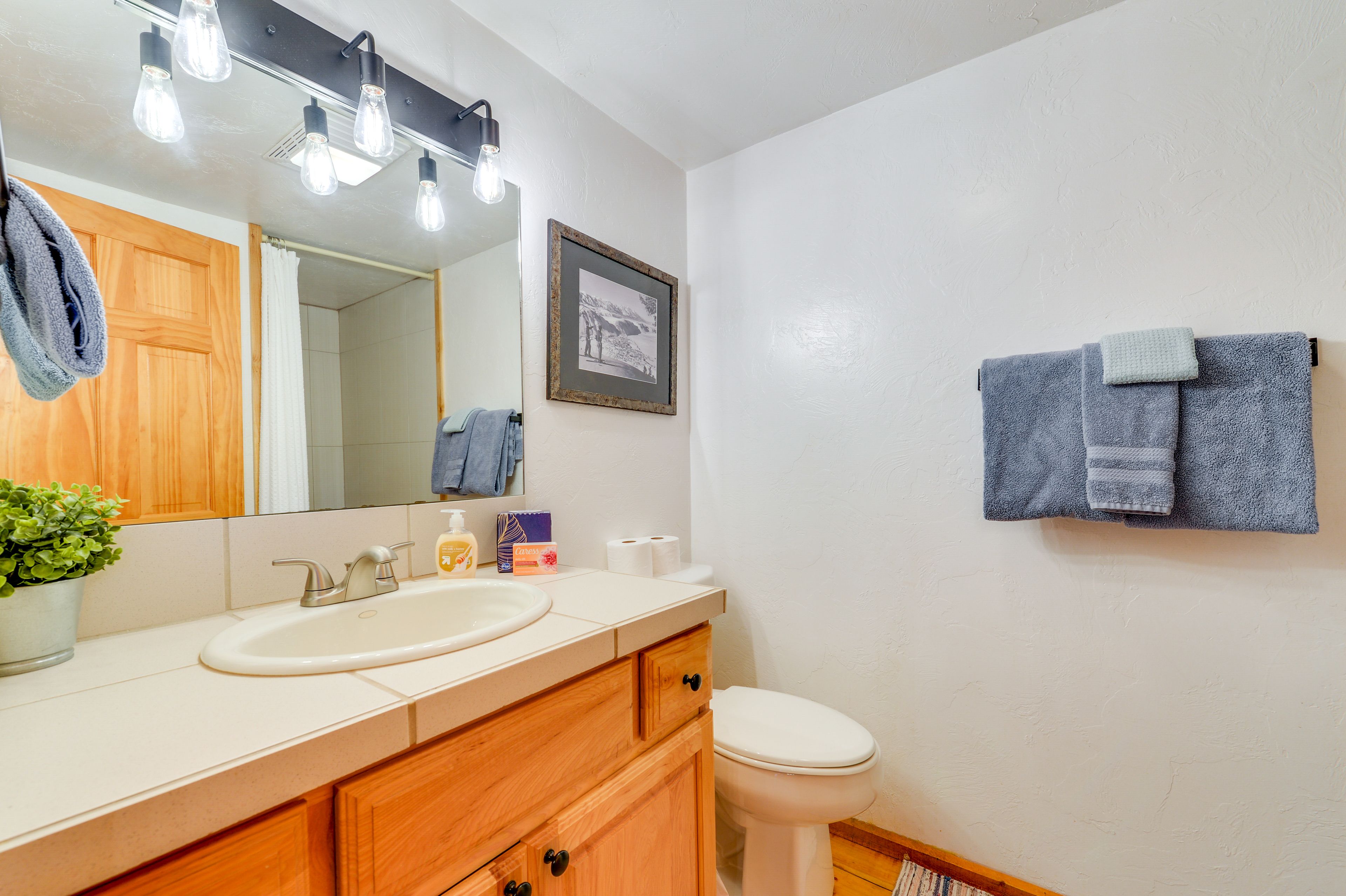 Bathroom | Towels Provided | Main Level