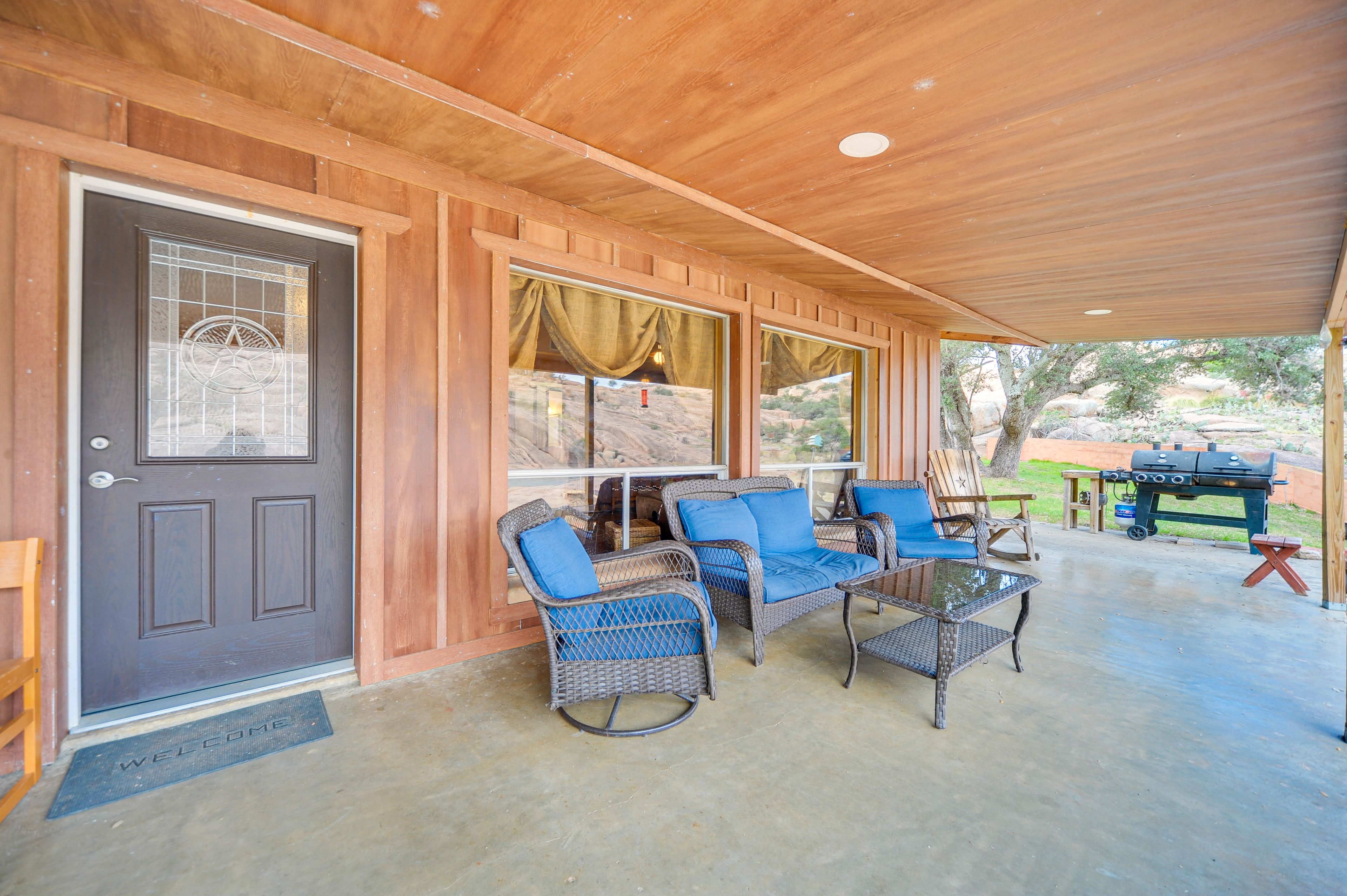 Back Patio | Outdoor Furniture
