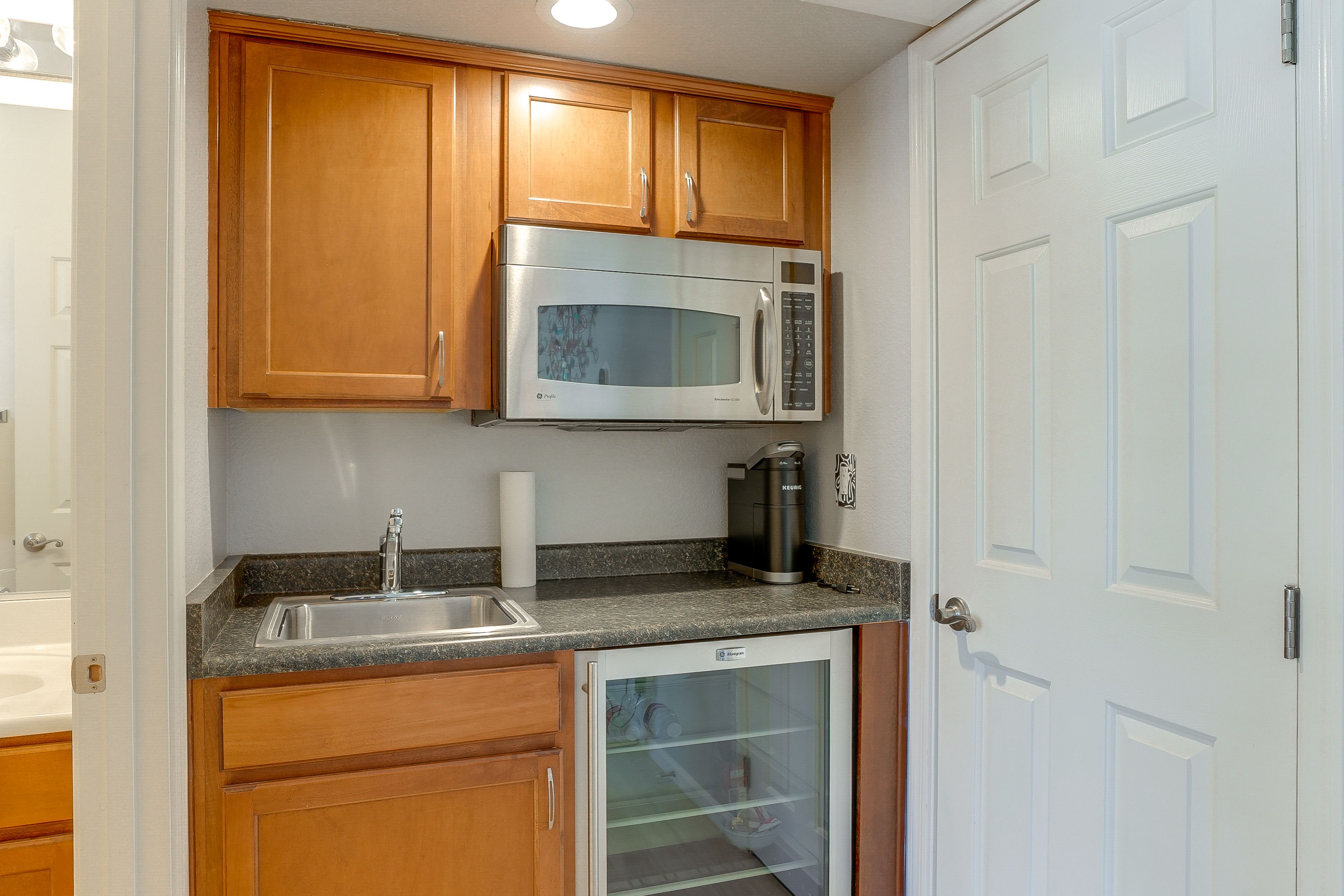 Casita | Kitchenette