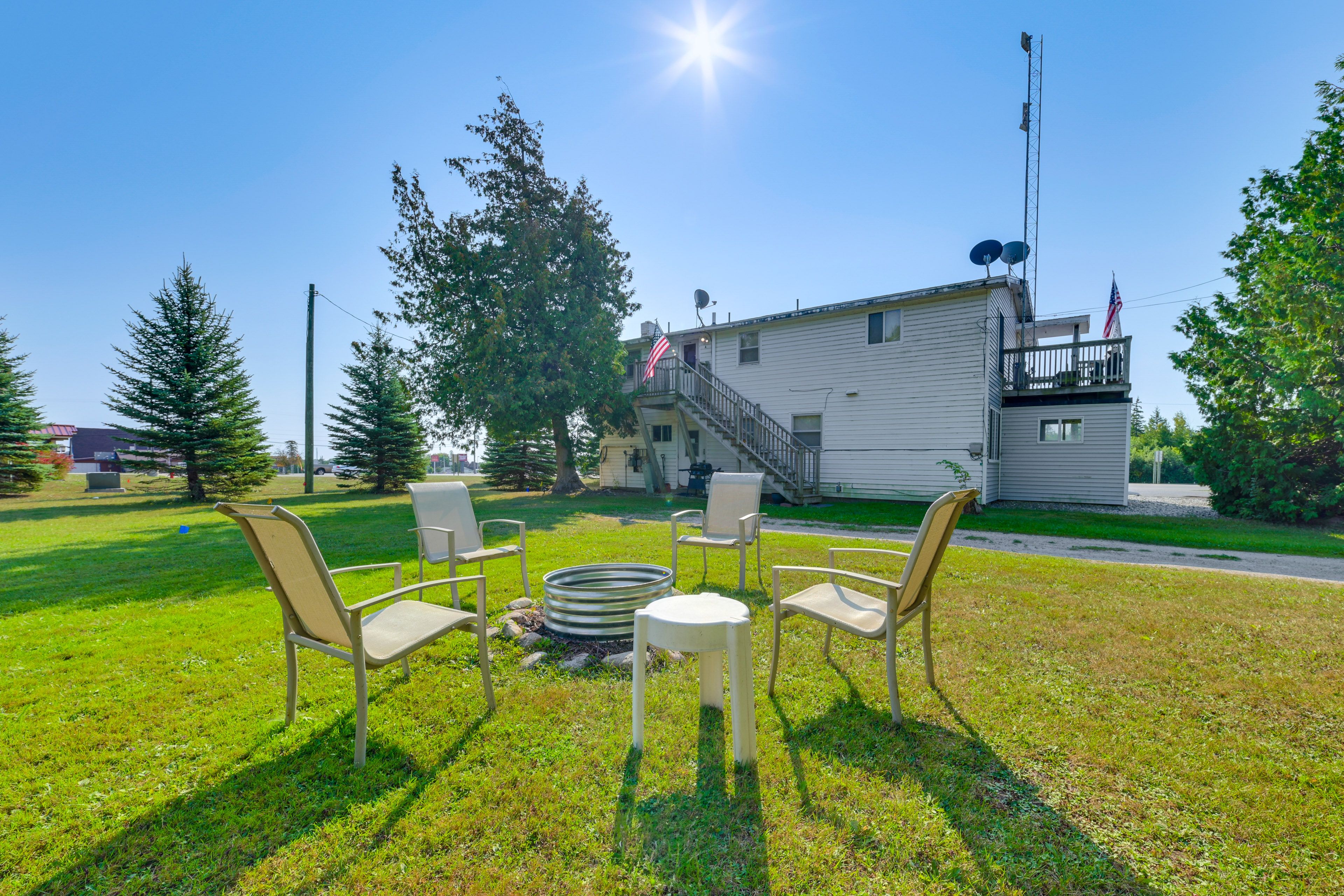 Yard | Fire Pit