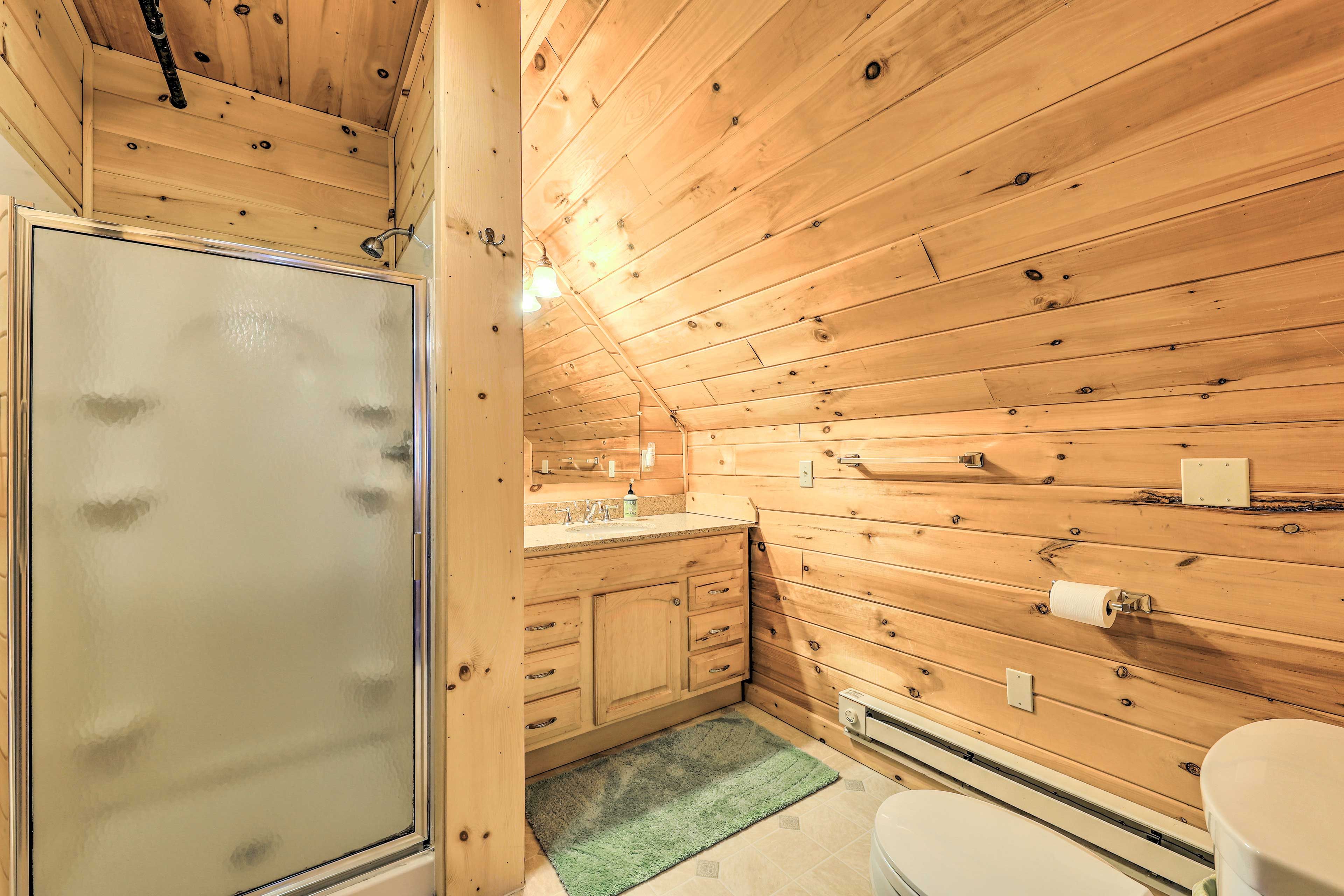 Full Bathroom