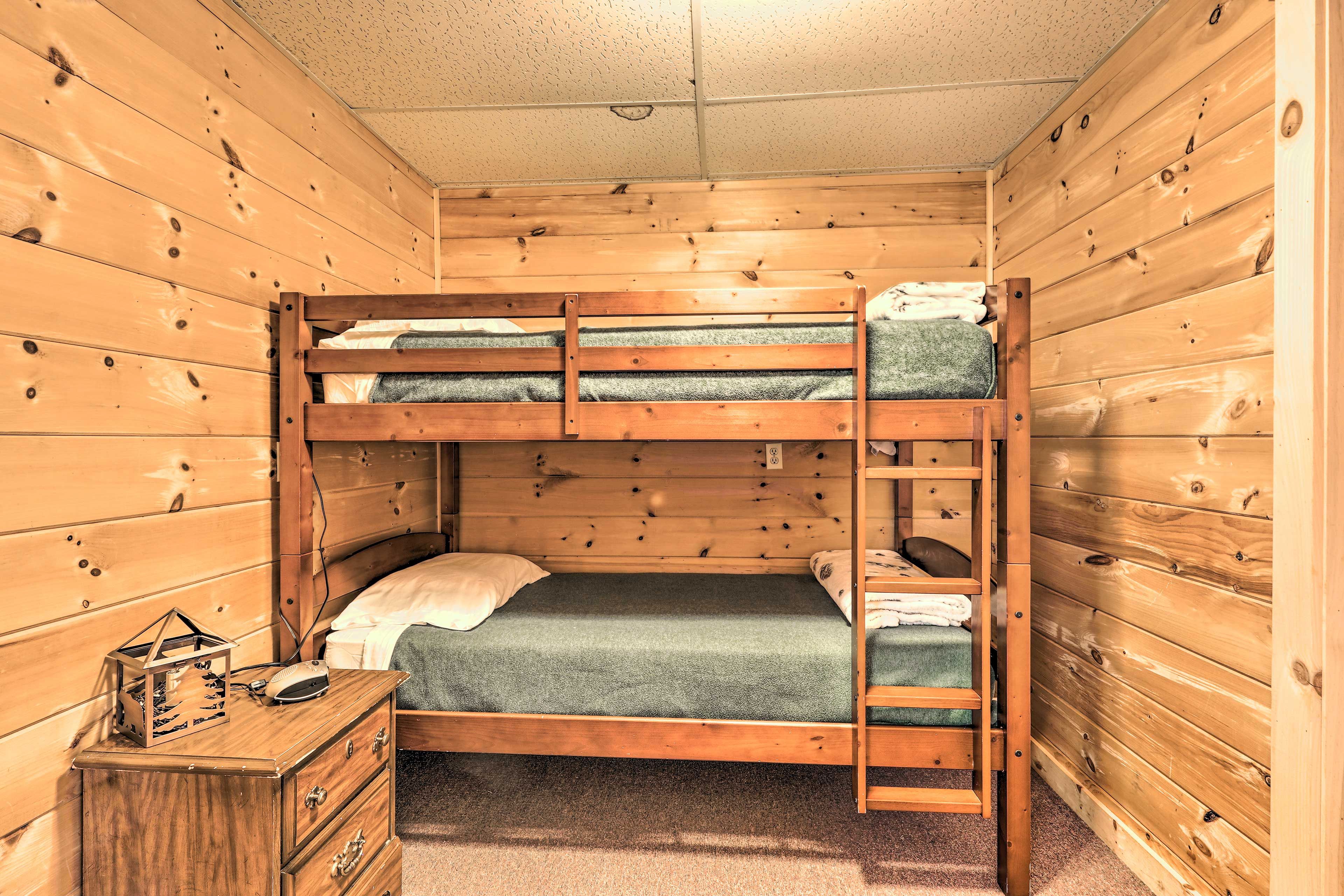 Second-Floor Sitting Area | 2 Twin Bunk Beds | Futon