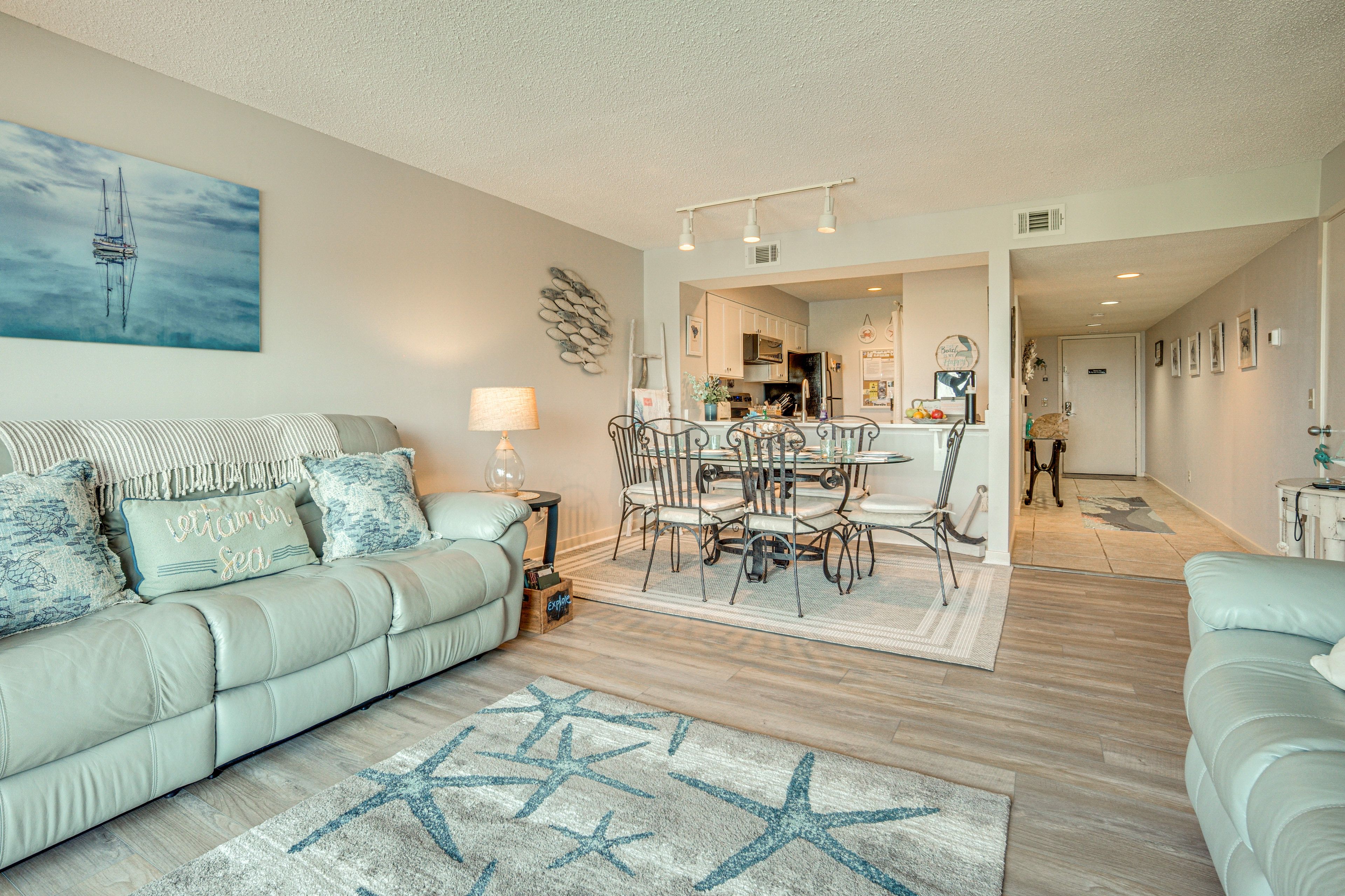 Living Room | Central A/C | 2nd-Floor Unit