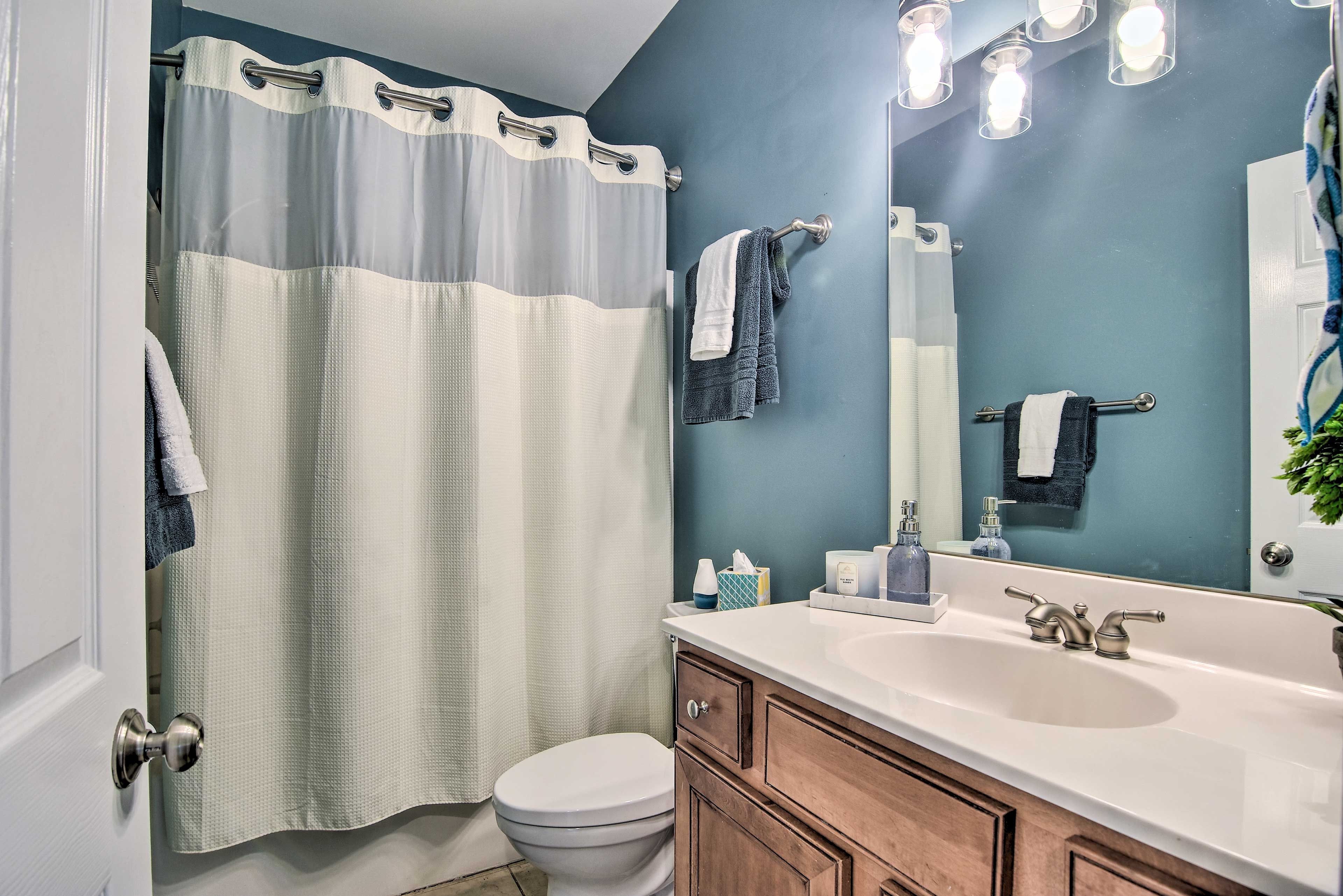 Take a hot shower in the shower/tub combo of the second bathroom!