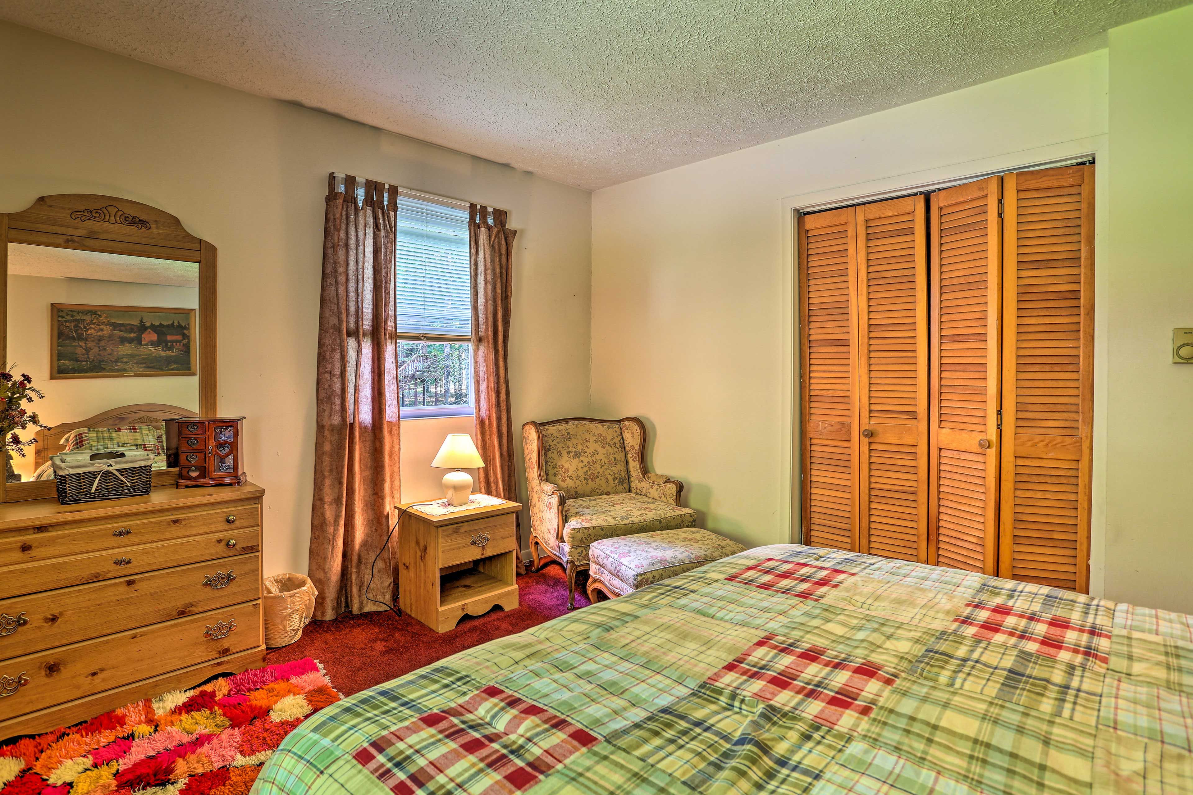 Unpack your bags and use the closet and dresser to feel at home.