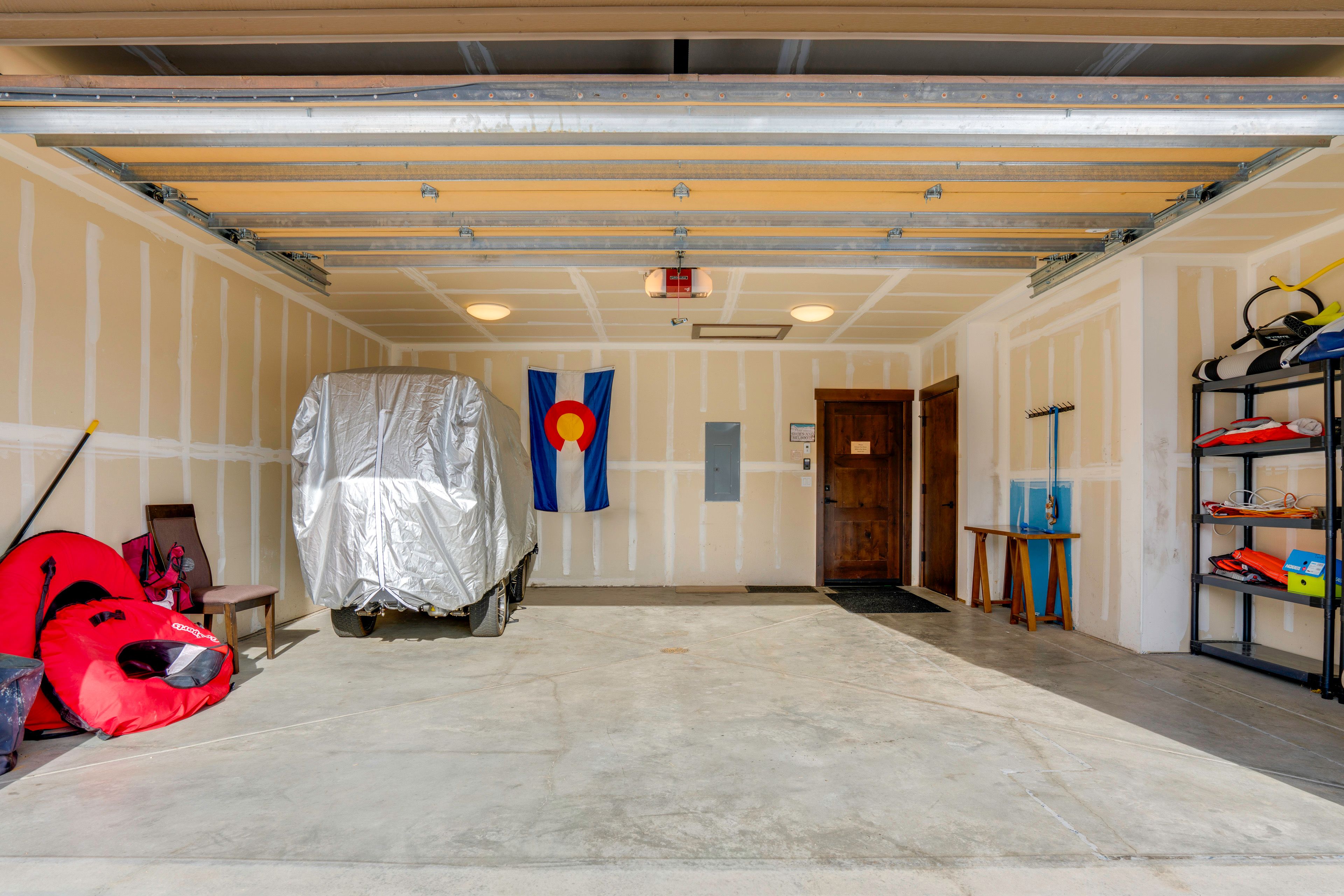 Parking | Heated Garage (2 Vehicles) | Driveway (1 Vehicle)