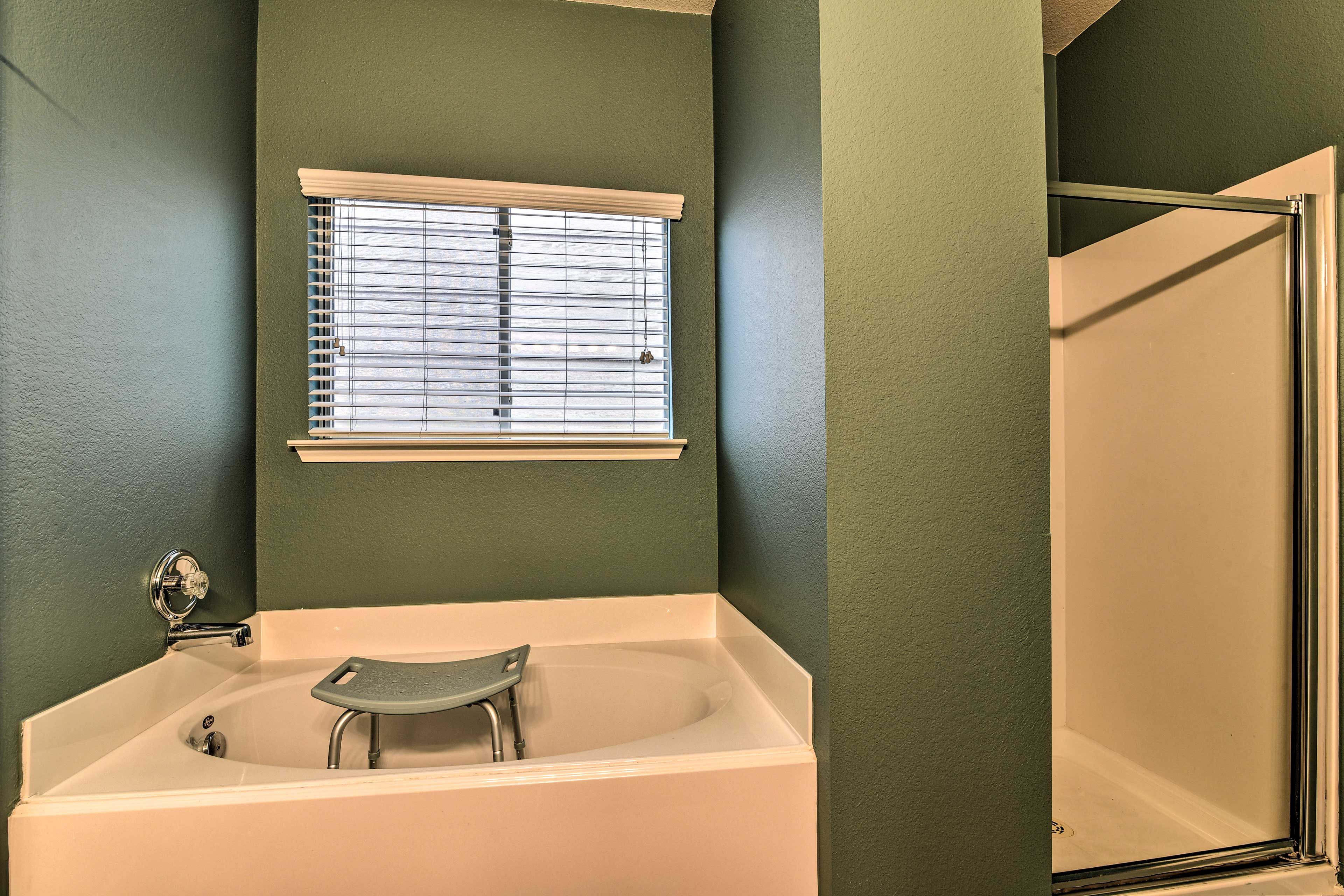 Full Bathroom