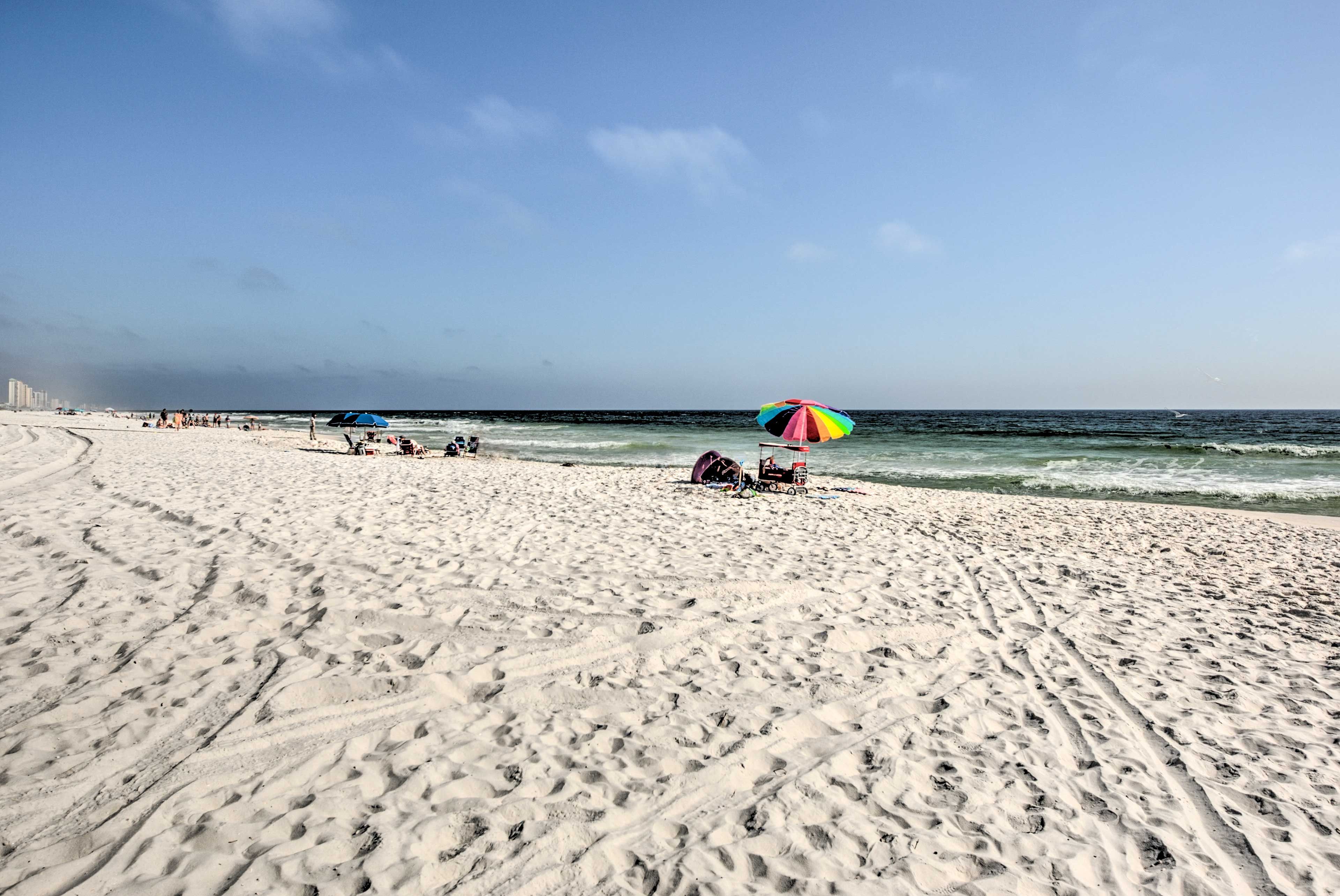 1 Block to Beach