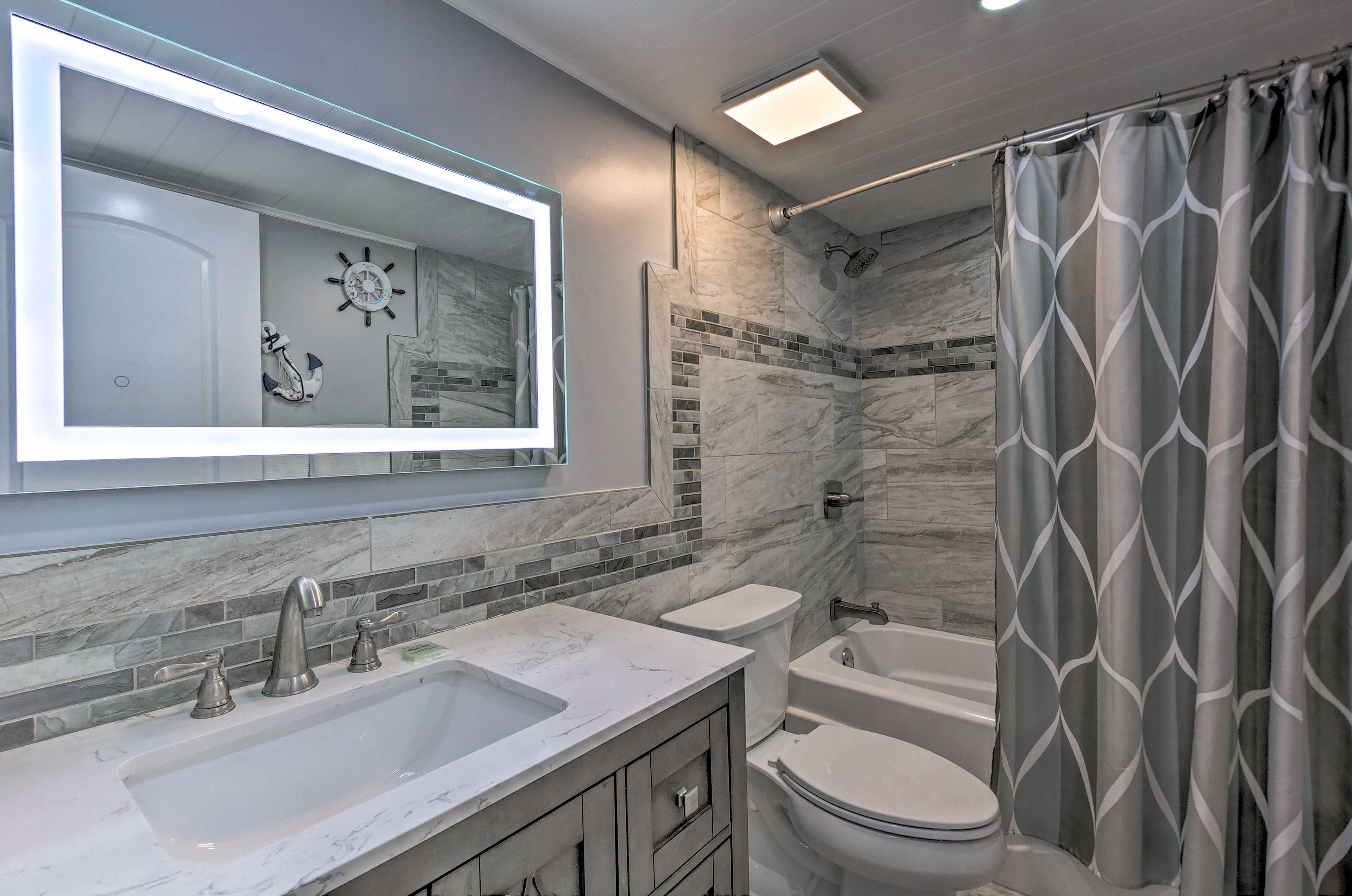 The home features 2 full bathrooms.