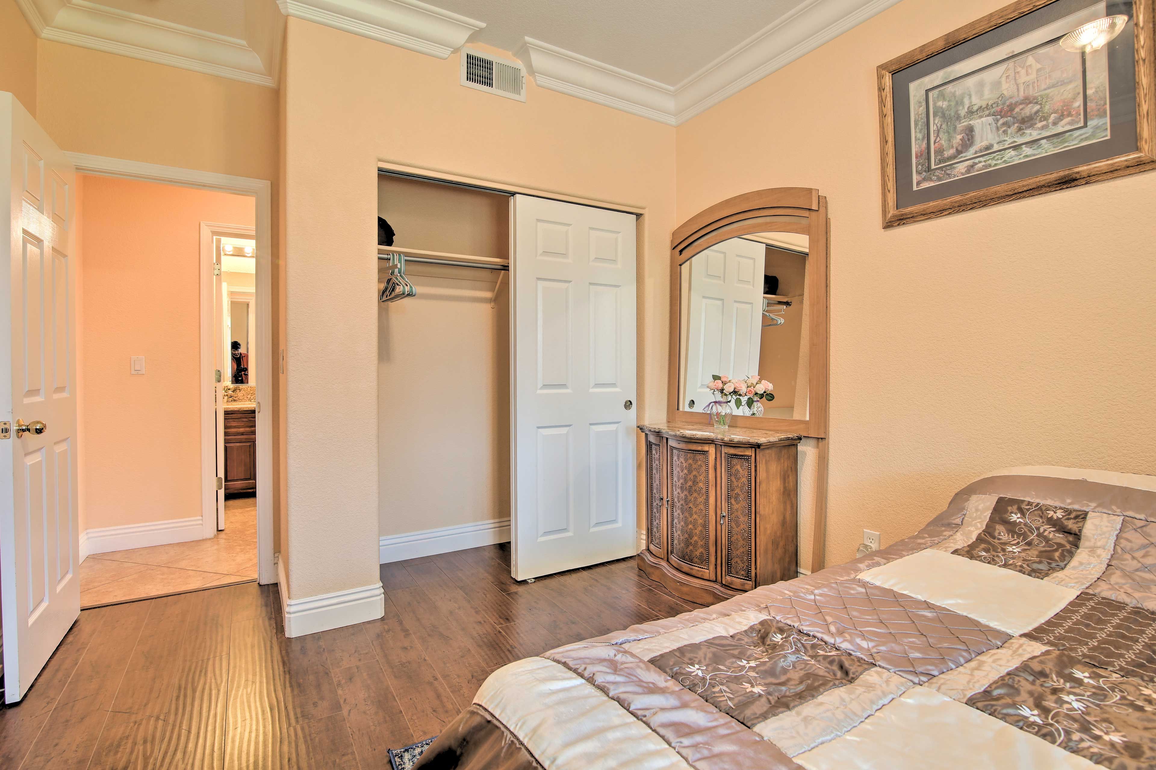 No need to live out of your suitcase thanks to the large closet.