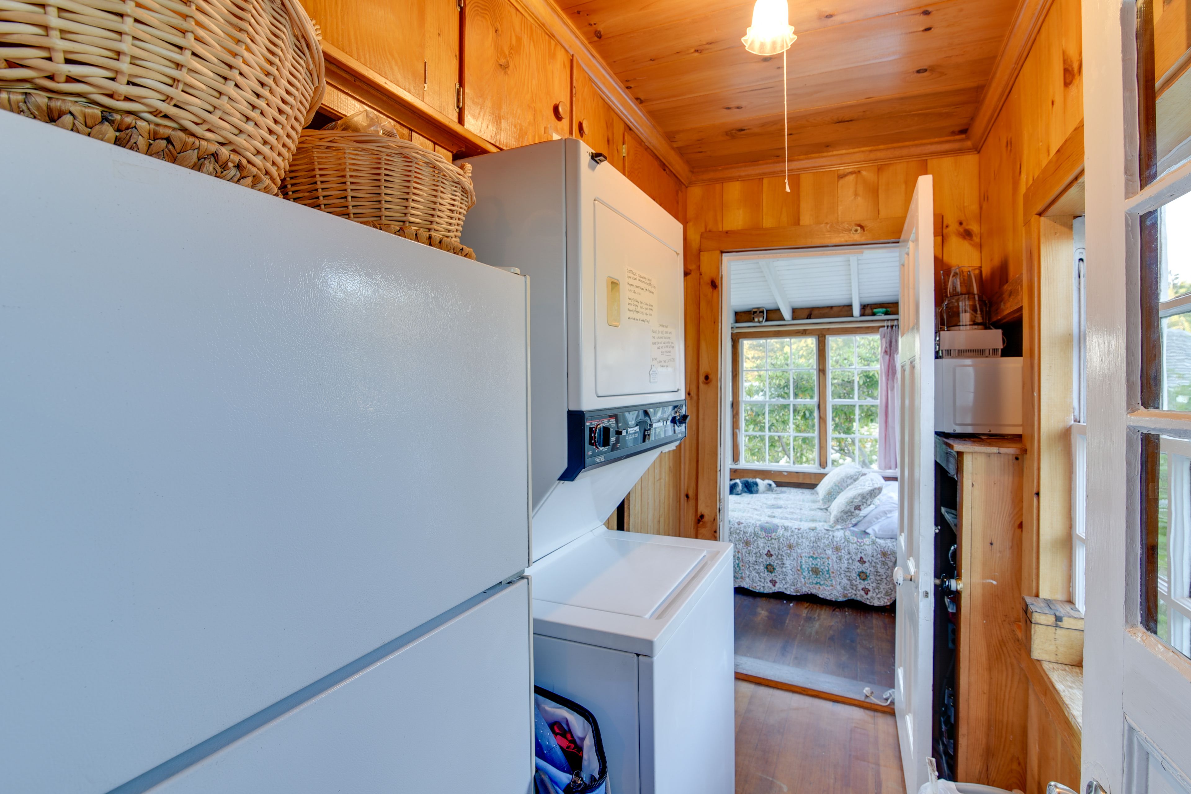 In-Unit Laundry | Washer & Dryer
