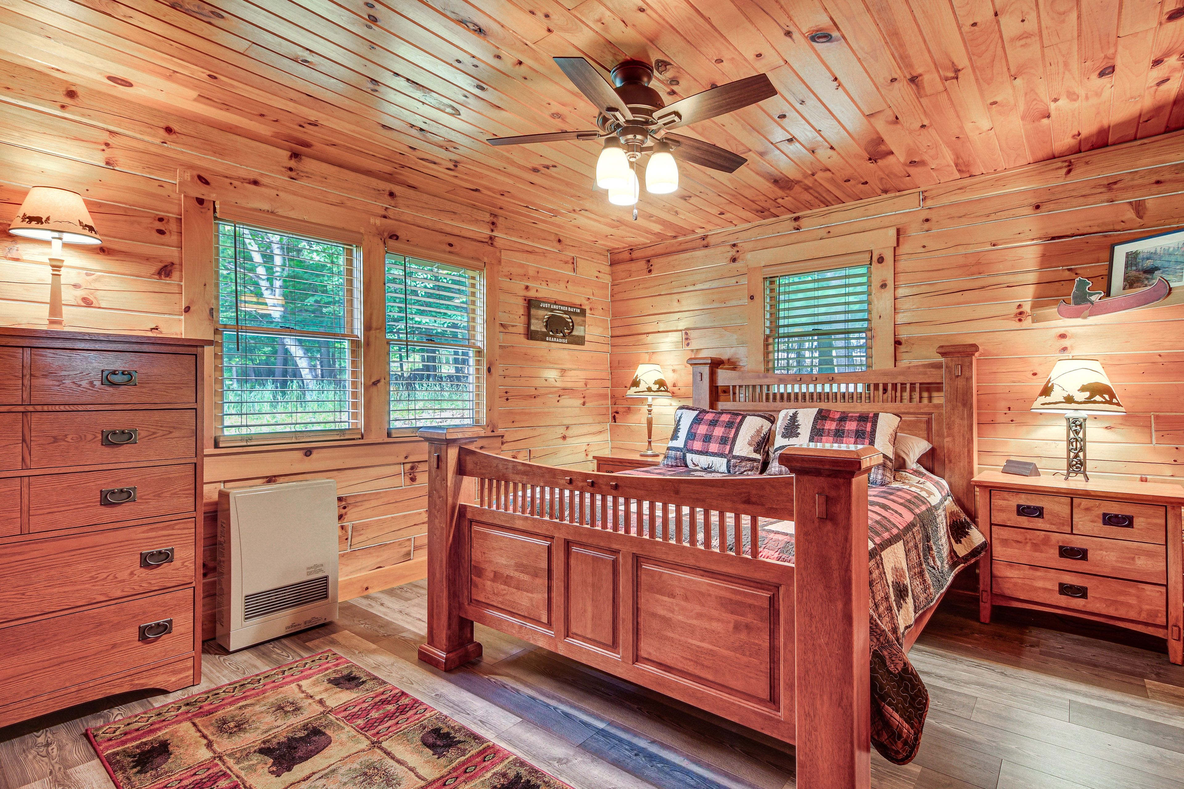 Bedroom 2 | Main Level | Queen Bed | Ceiling Fan
