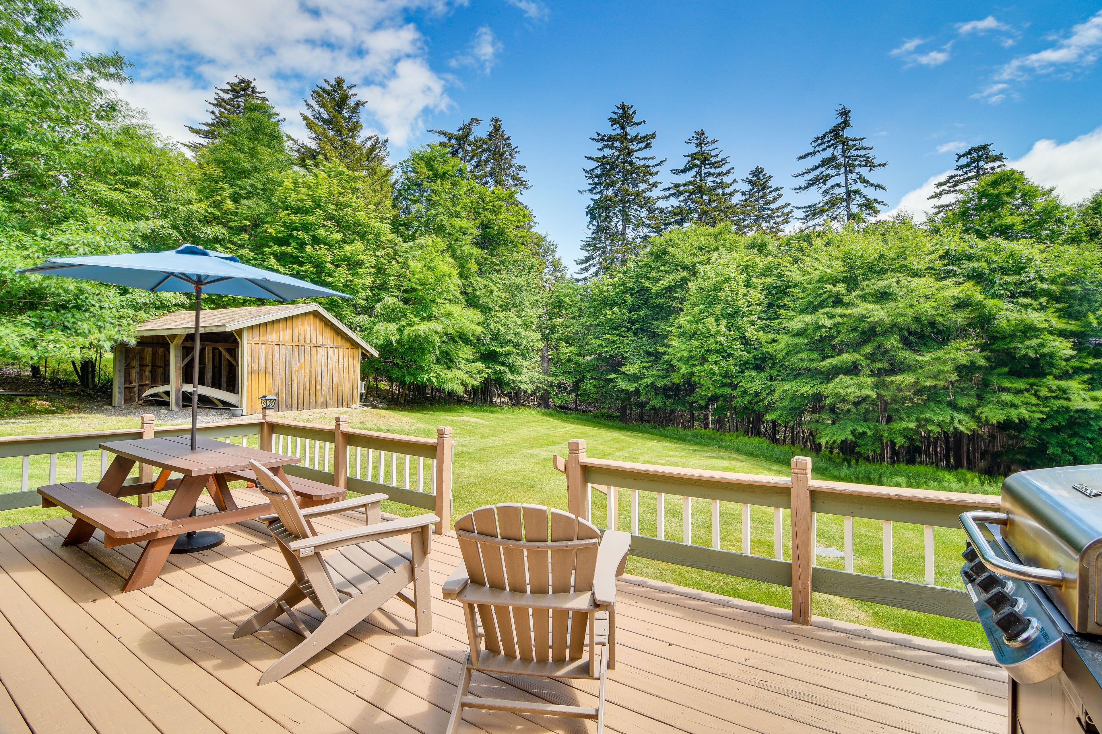Exterior | Deck | Gas Grill (Propane Provided)
