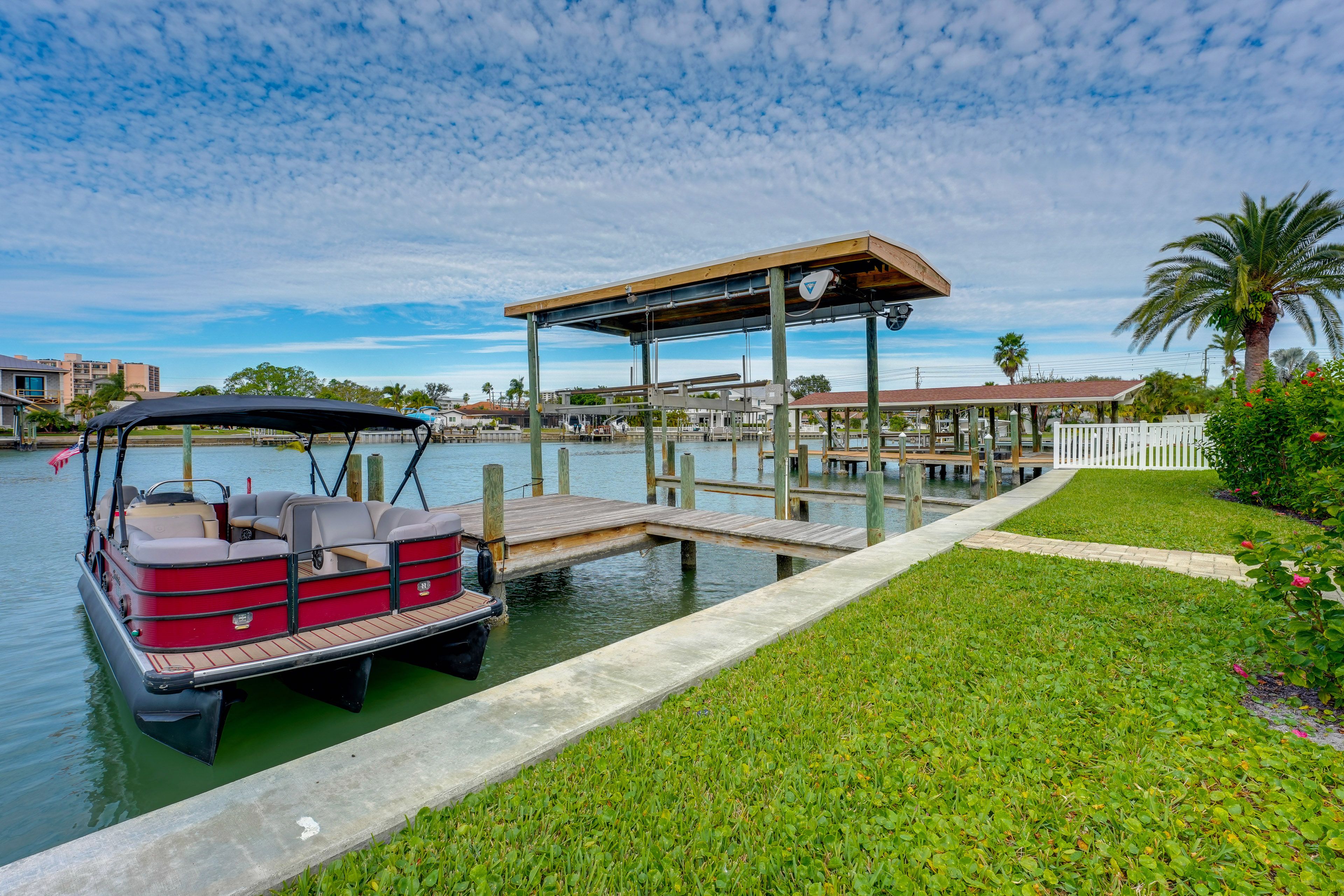 Private Dock & Boat Slip (Lift Not Available)