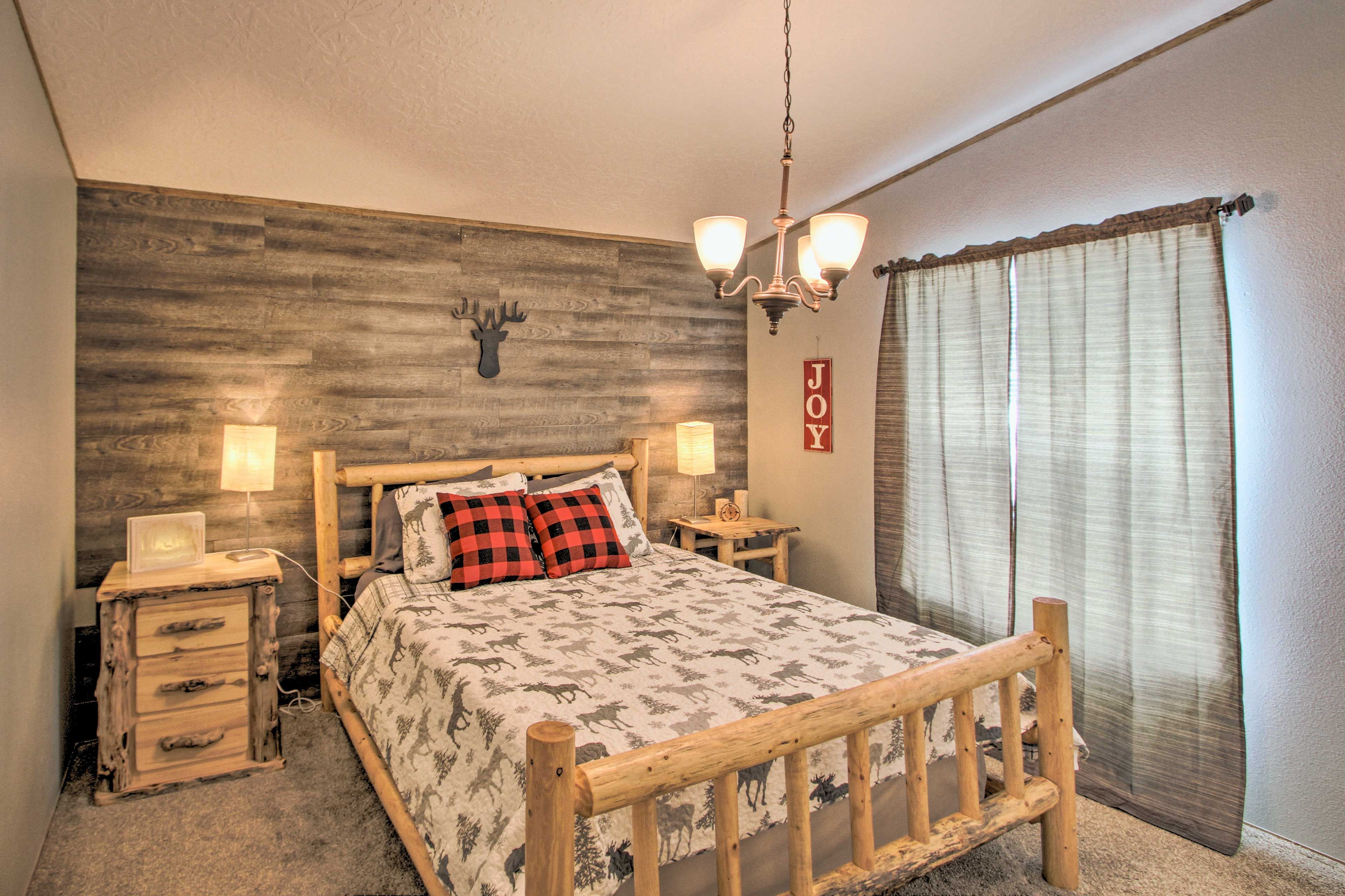 Two guests can share the comfort of this room.