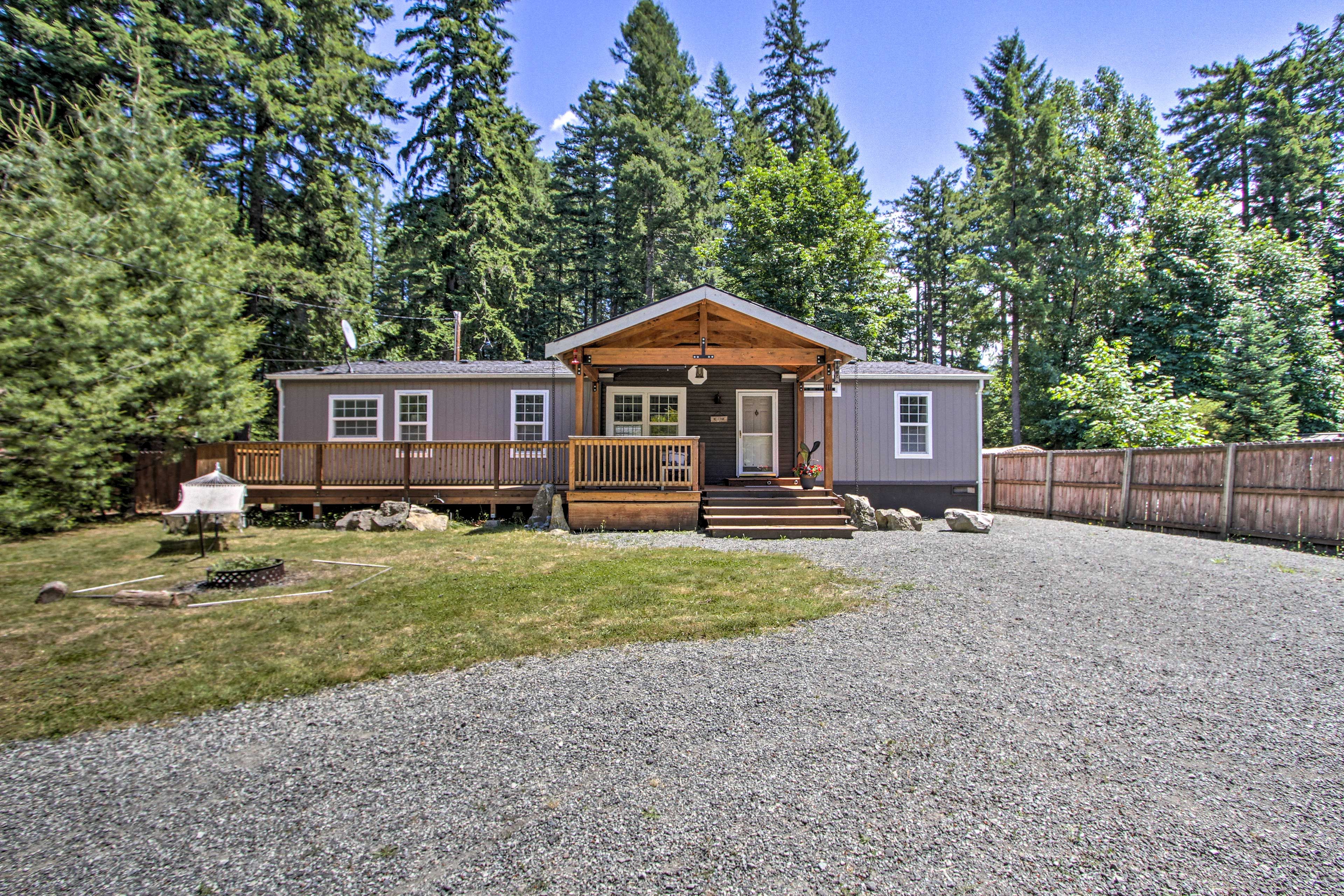 Endless adventures await at this Packwood vacation rental!