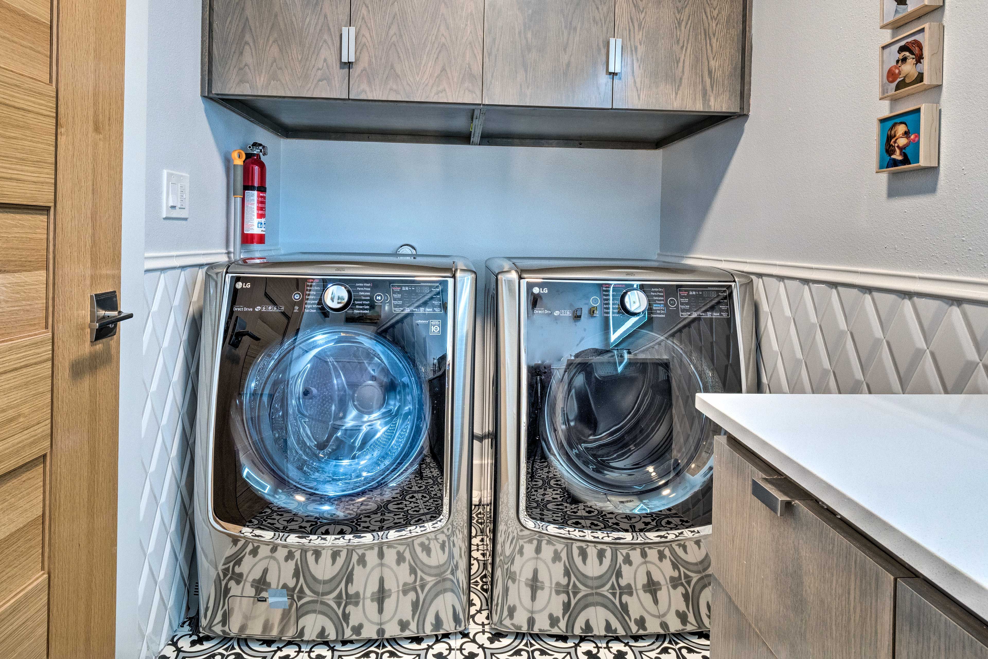 Conveniently wash clothes as needed right on-site.