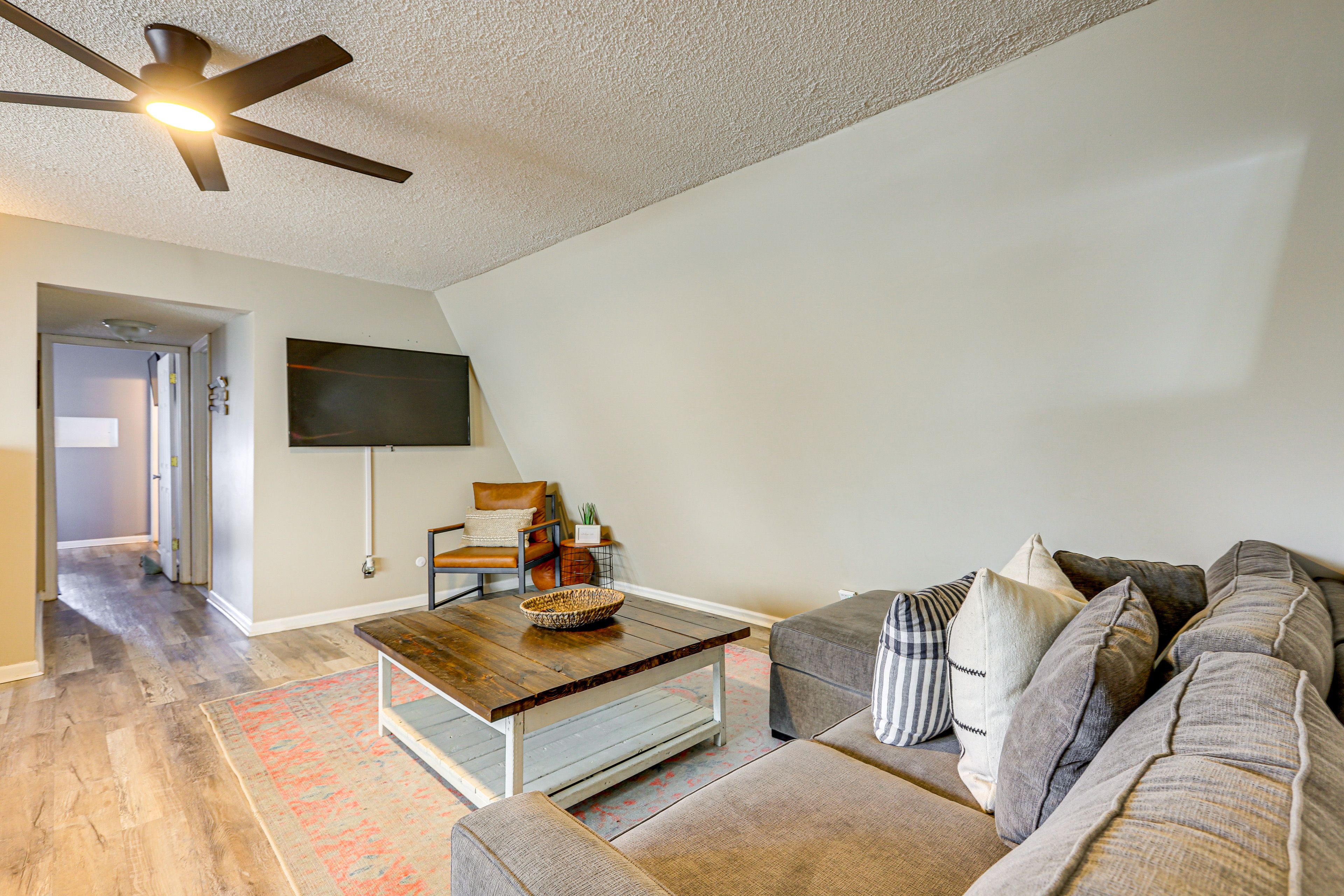 Living Room | Sleeper Sofa