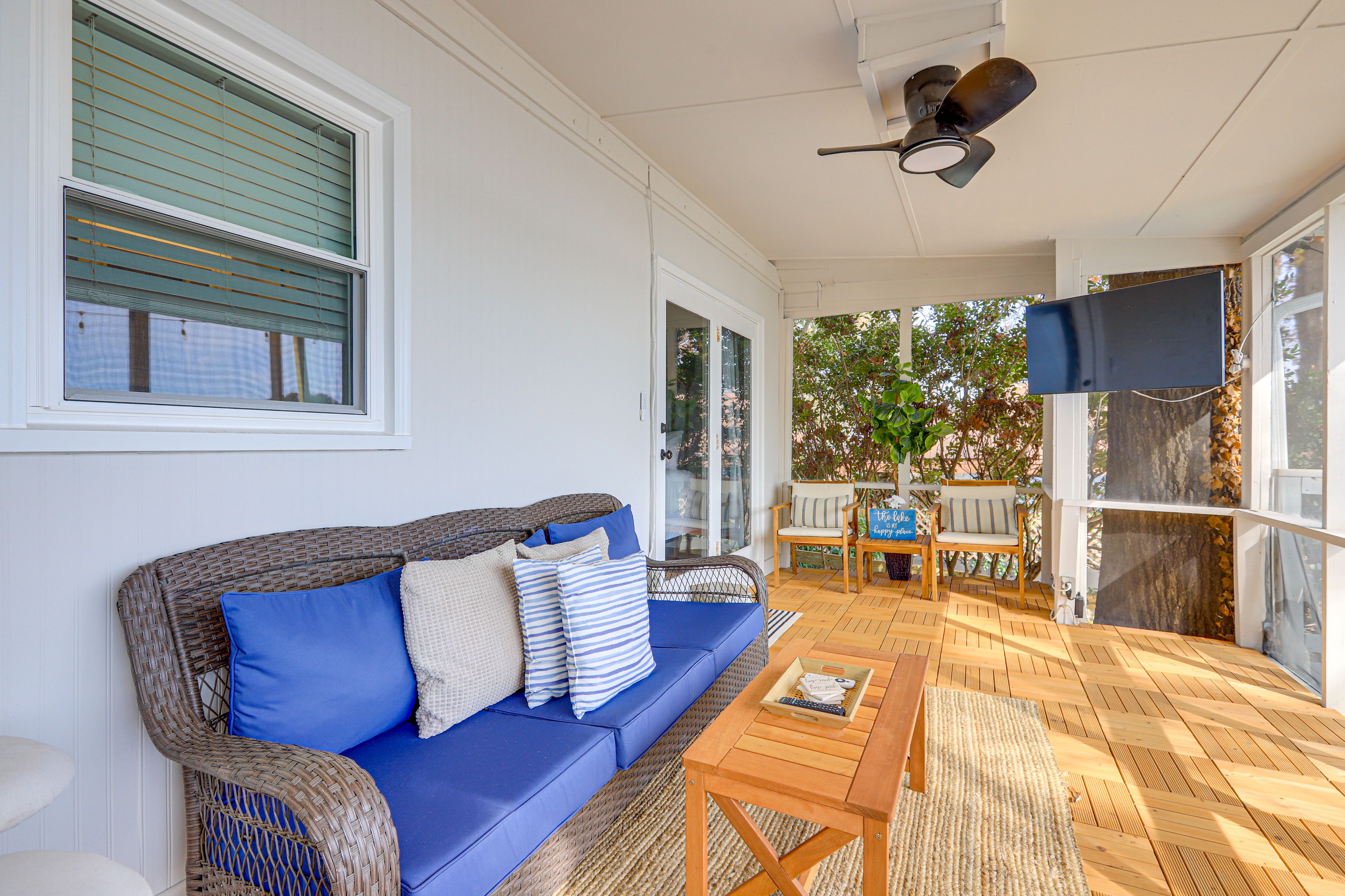 Screened Porch