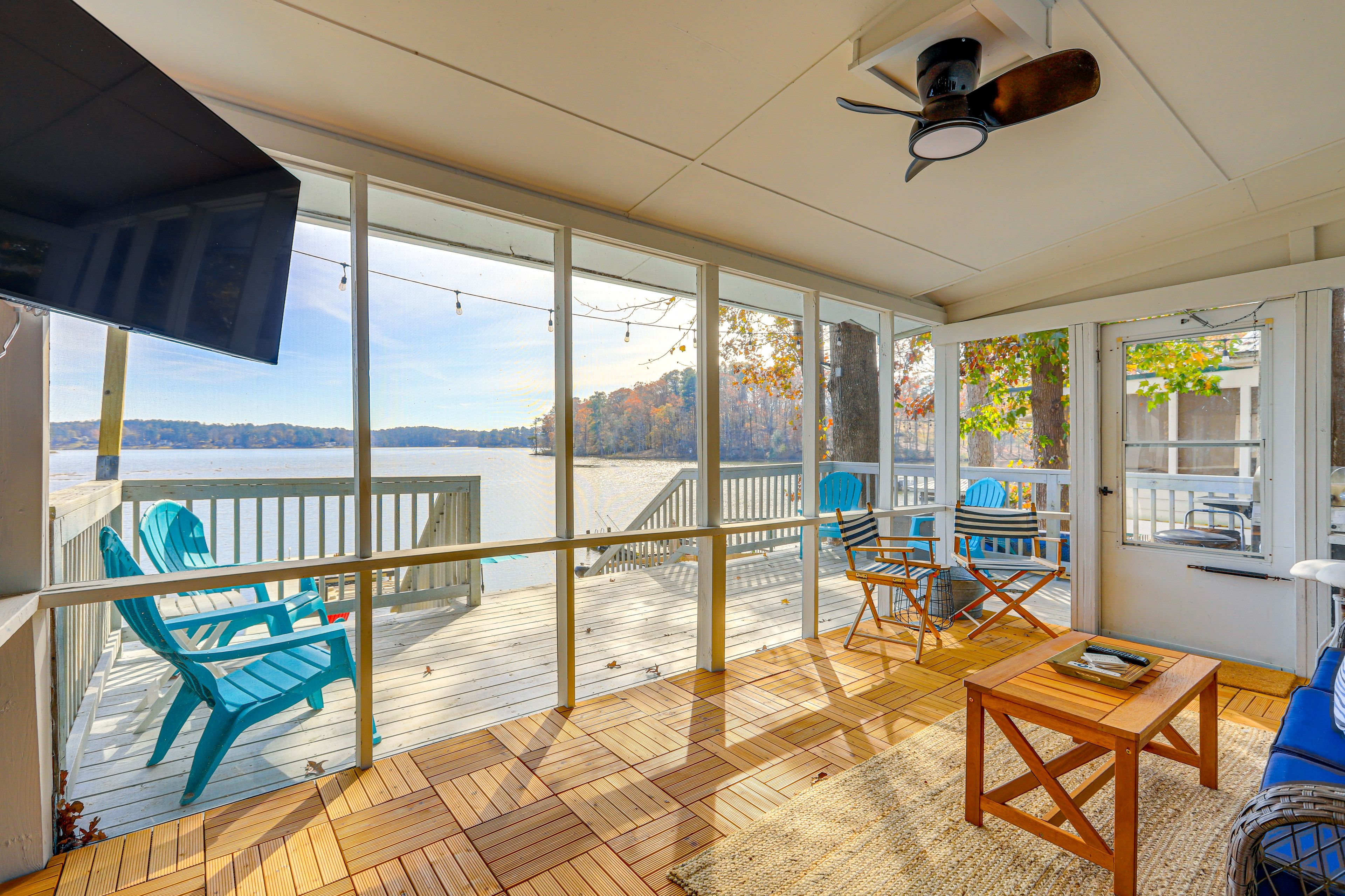 Screened Porch | Central A/C | Smart TV | Free WiFi