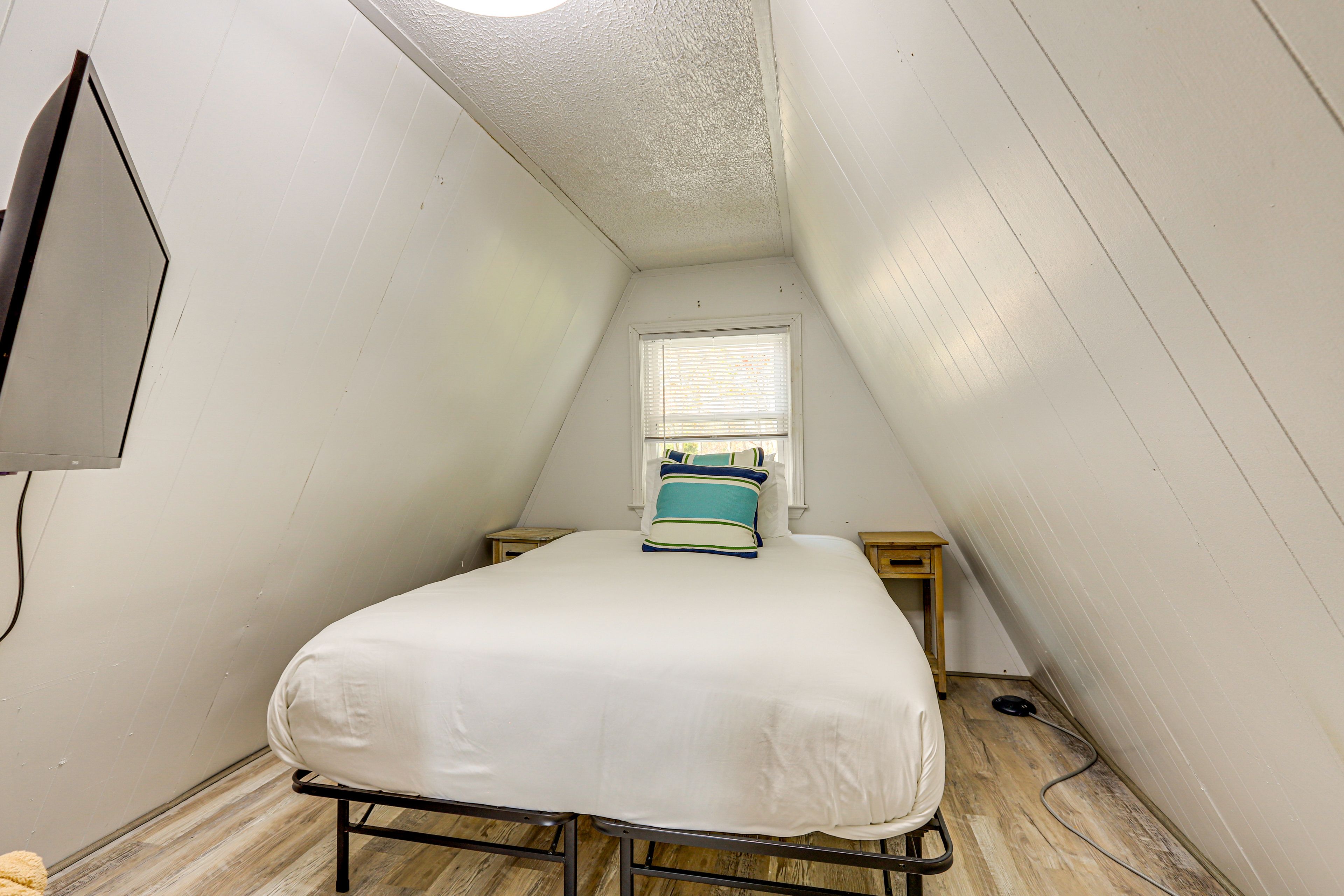 Bedroom 2 | Full Bed