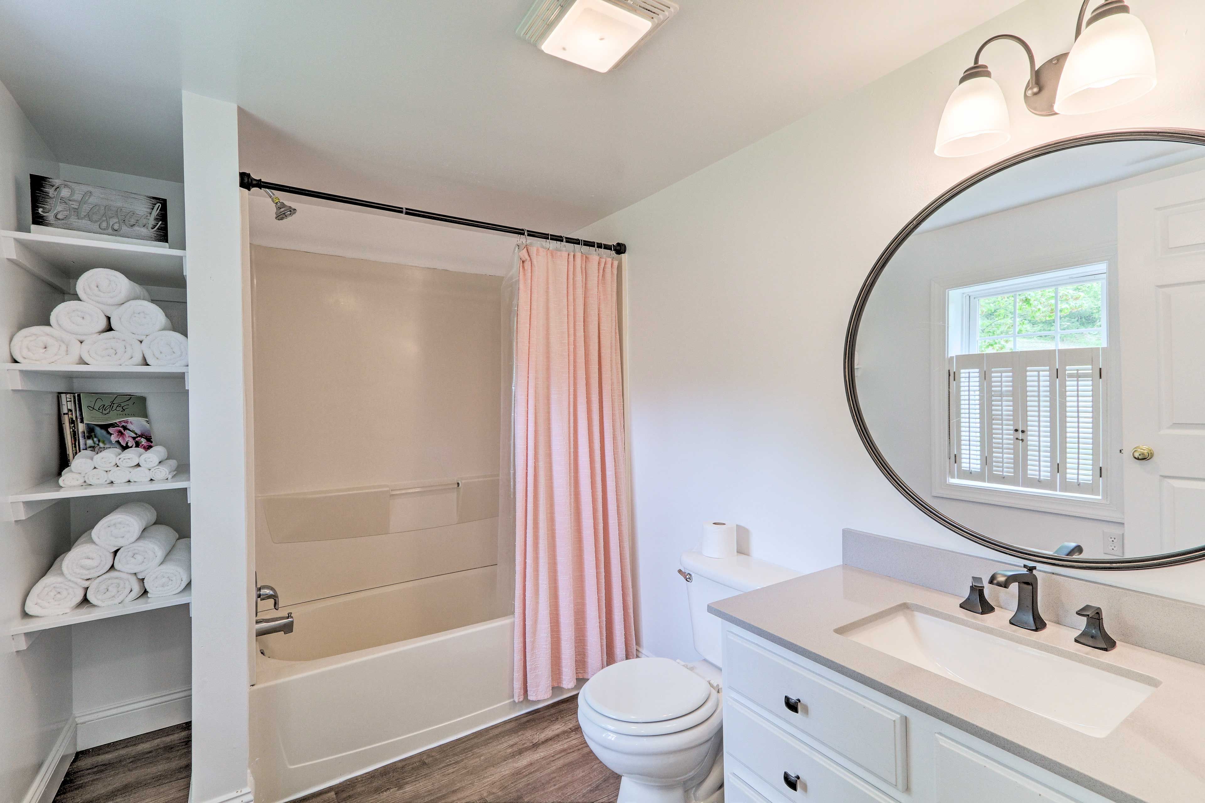 Full Bathroom