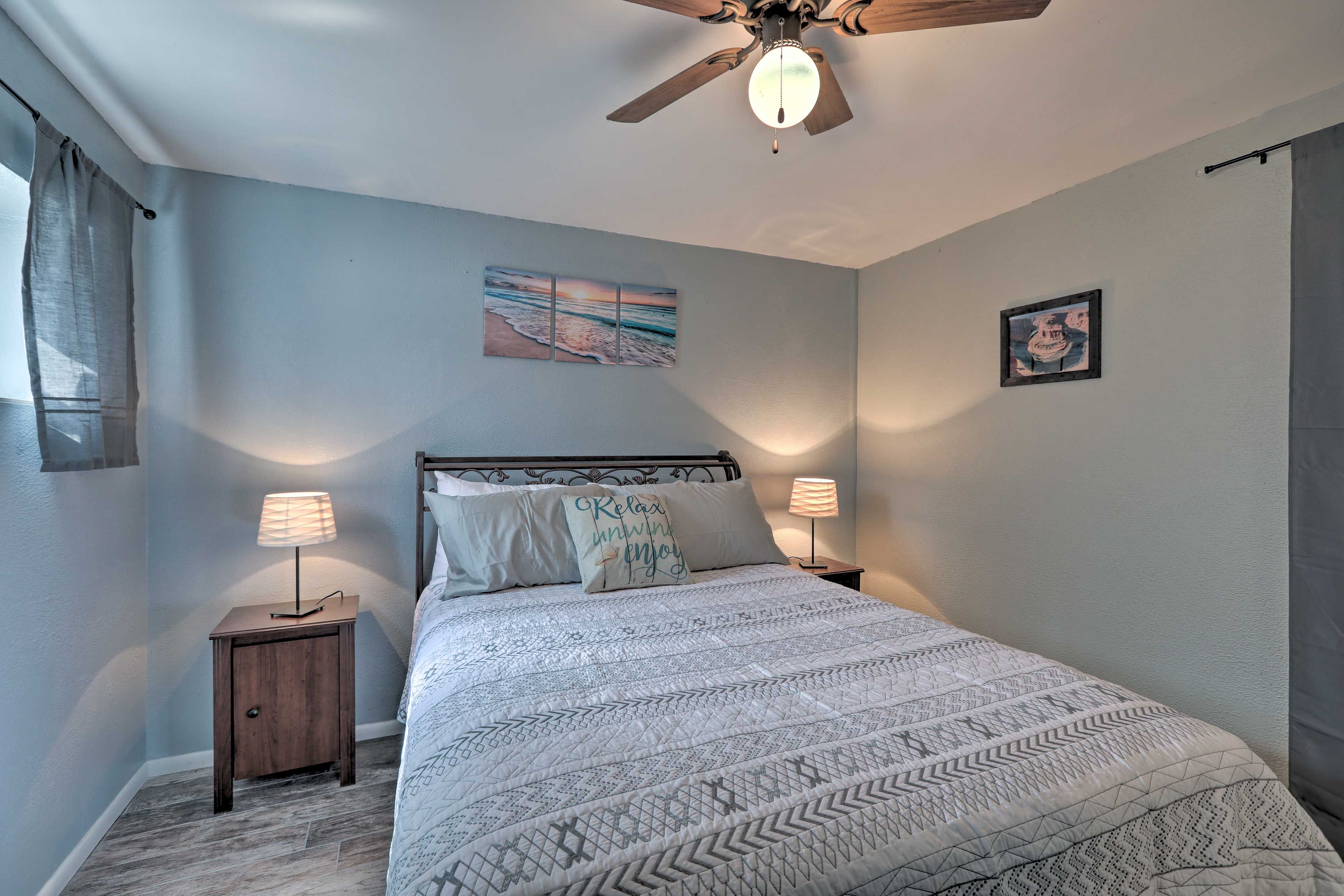 The ceiling fan will keep a breeze flowing while you sleep.