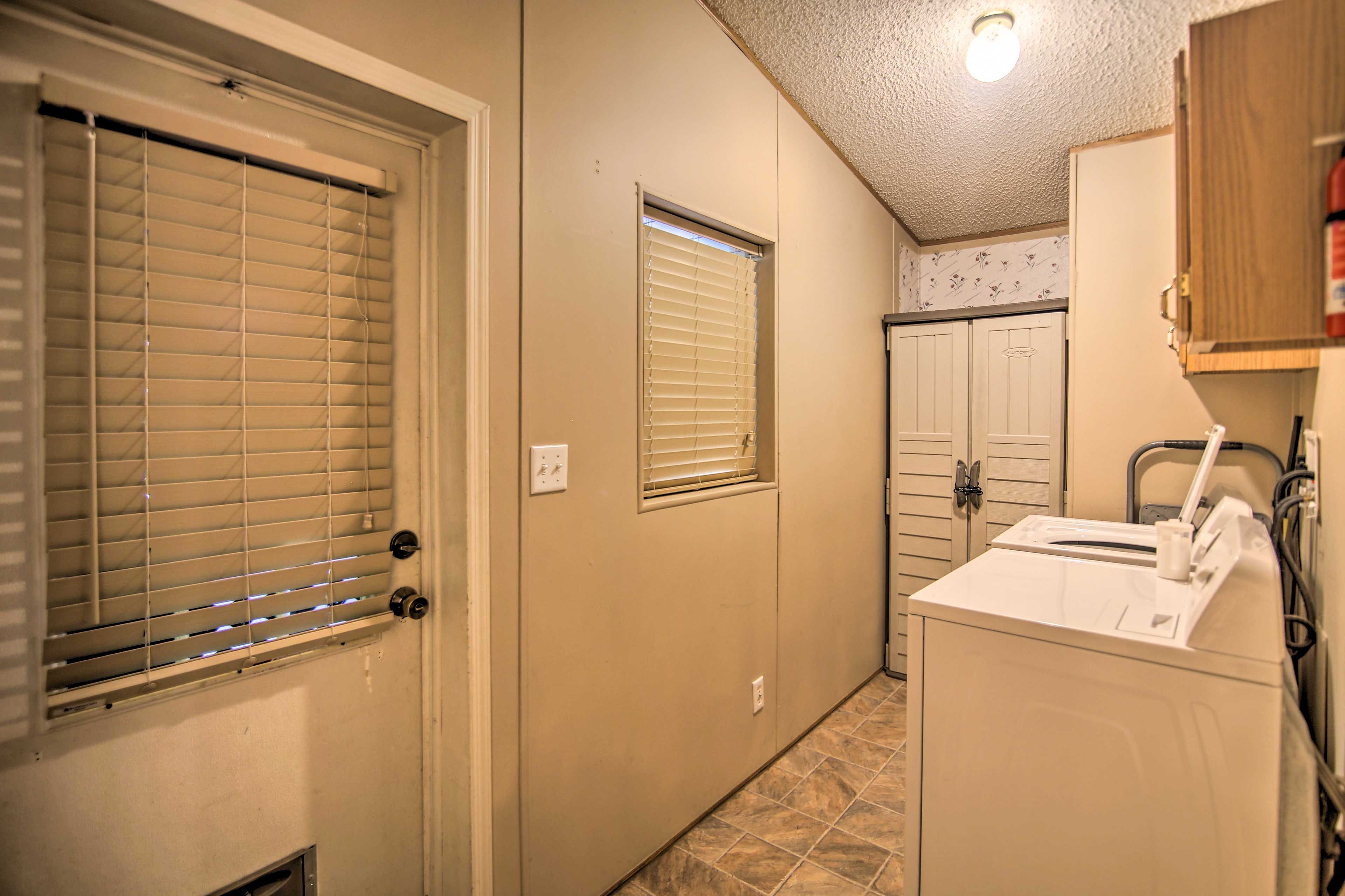 In-Unit Laundry | Washer & Dryer