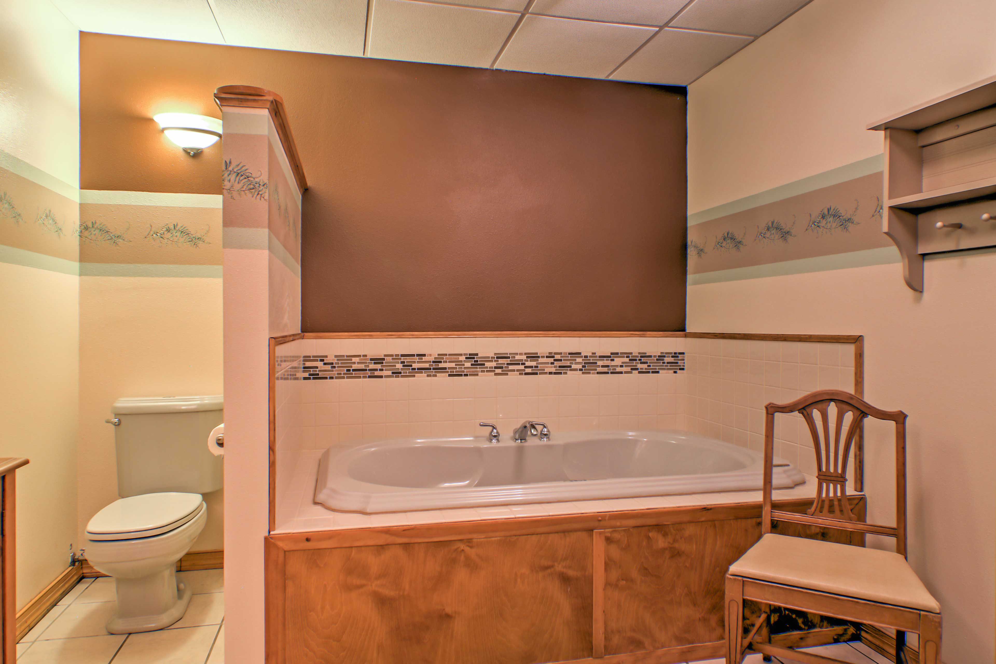 Relax in this bathtub.