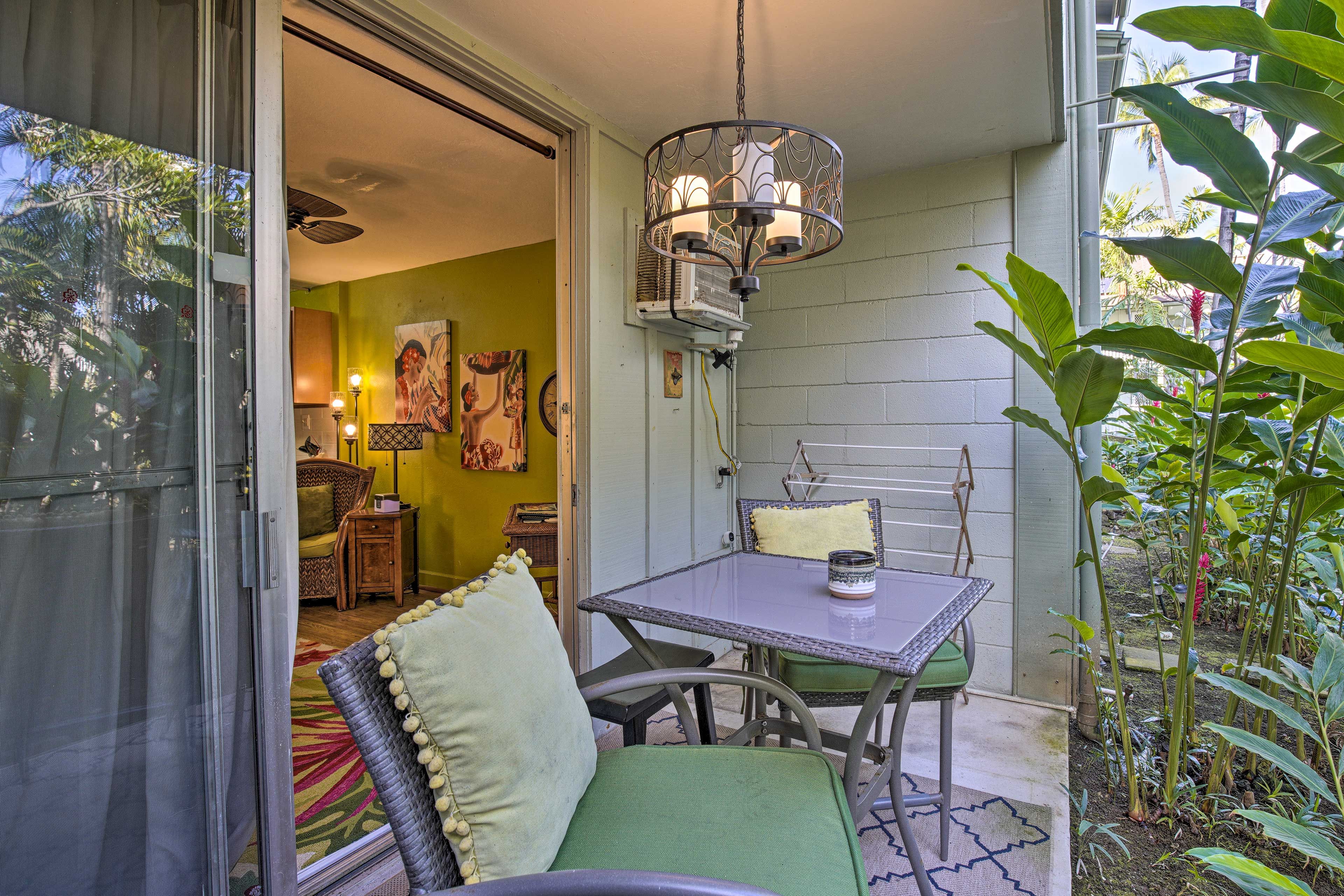Patio | Outdoor Dining Area