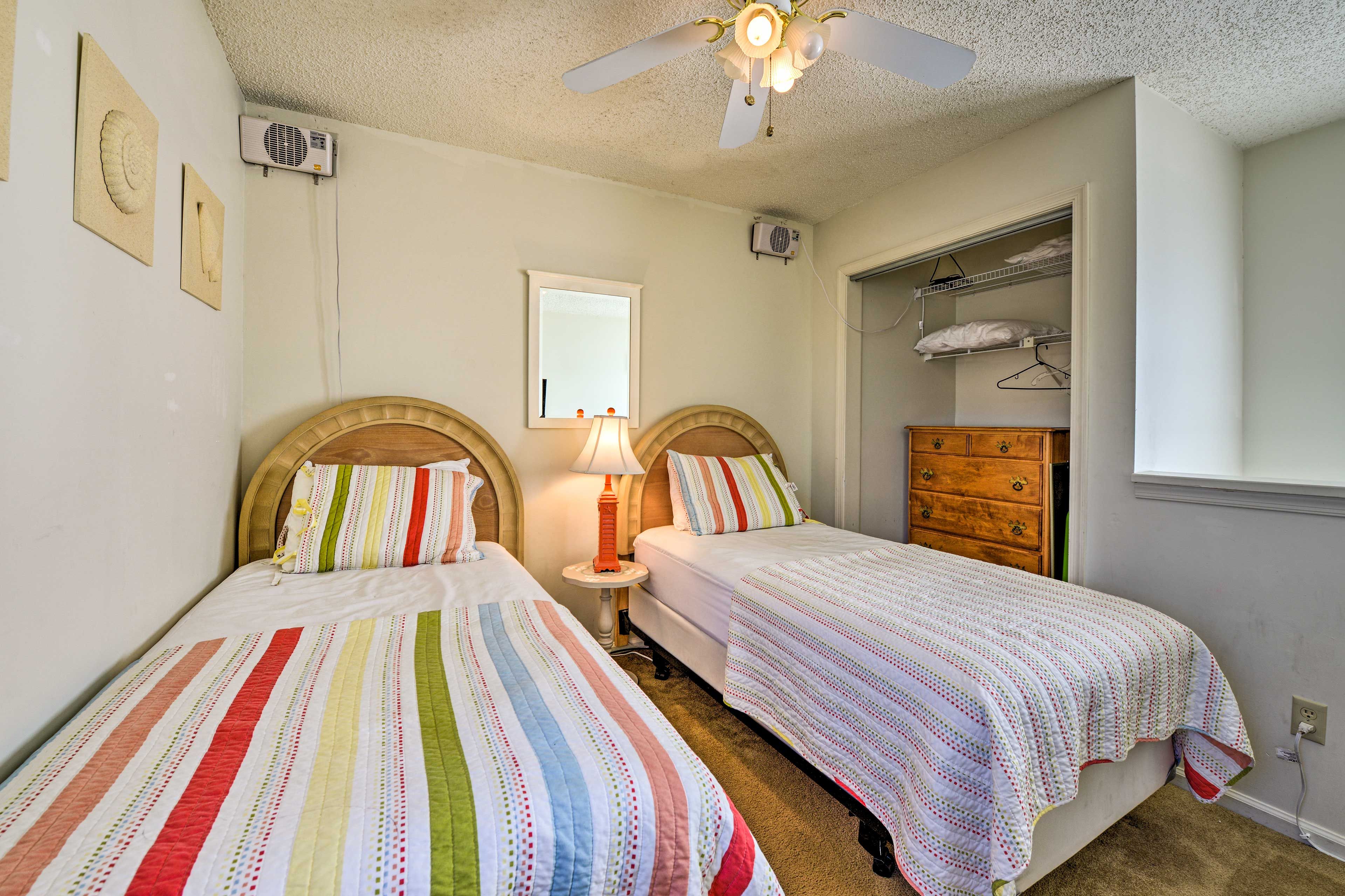 Bedroom 3 | 2 Twin Beds