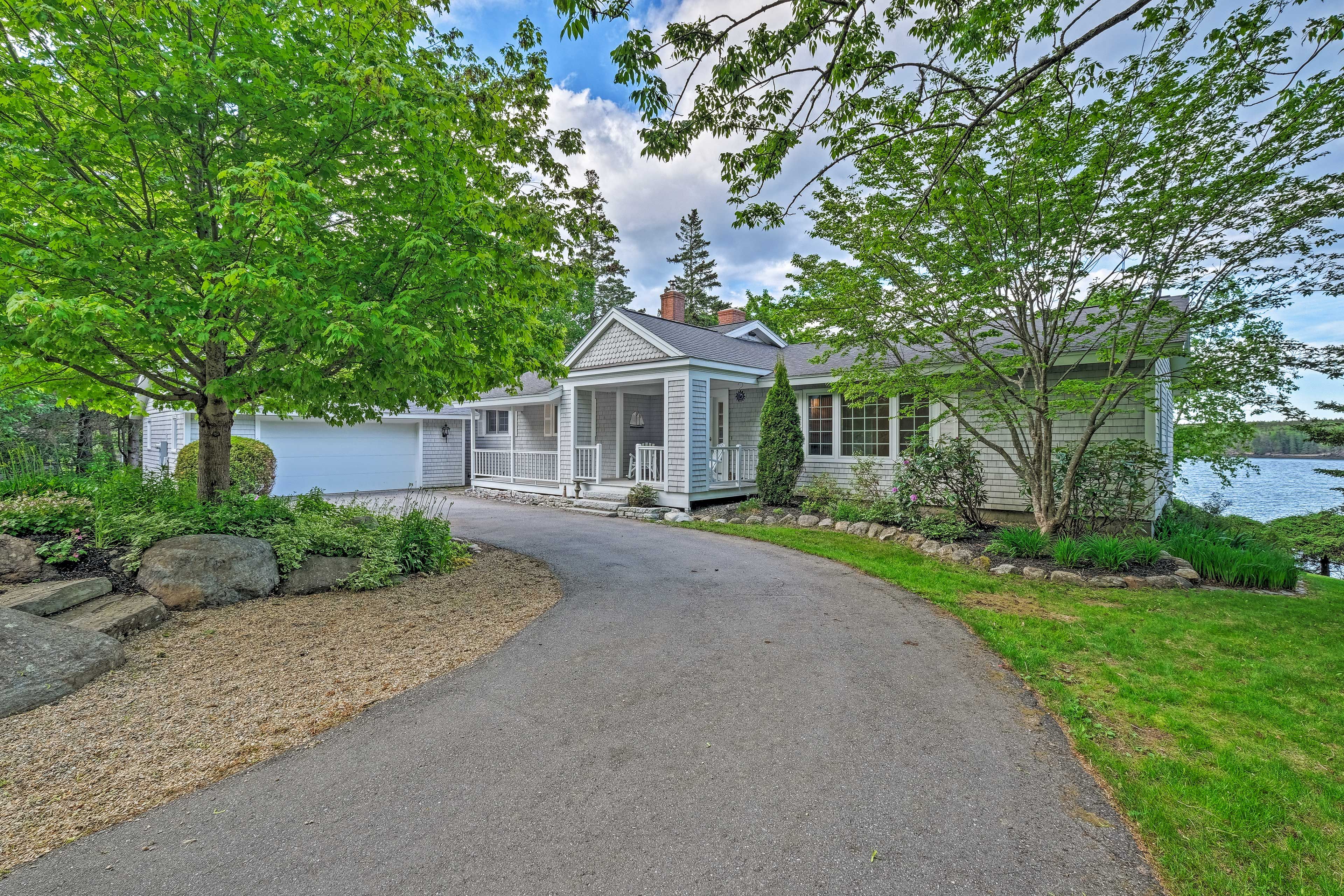 Owls Head Vacation Rental | 3BR | 2BA | Stairs Required | 2,560 Sq Ft