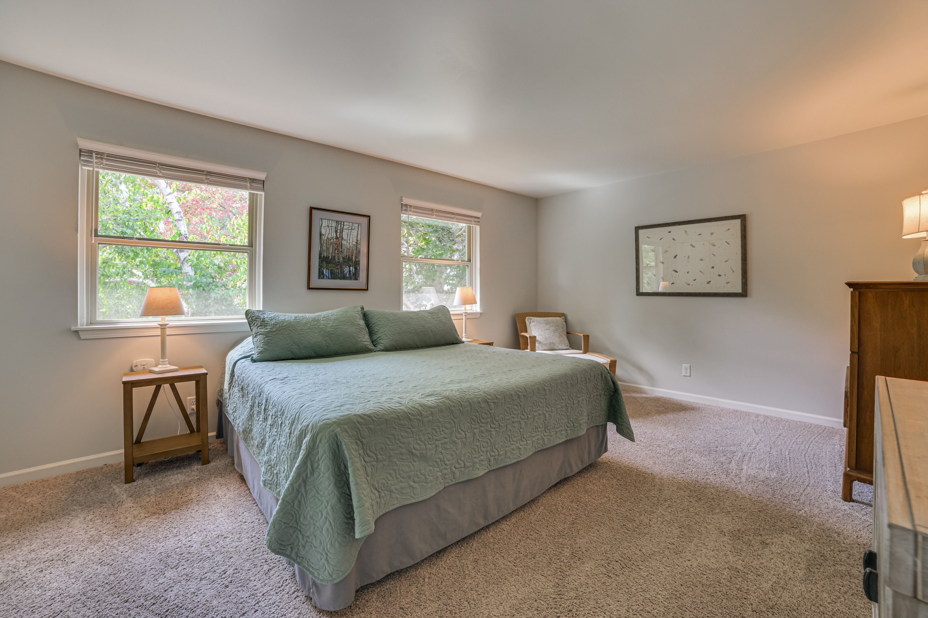 Bedroom 2 | Queen Bed