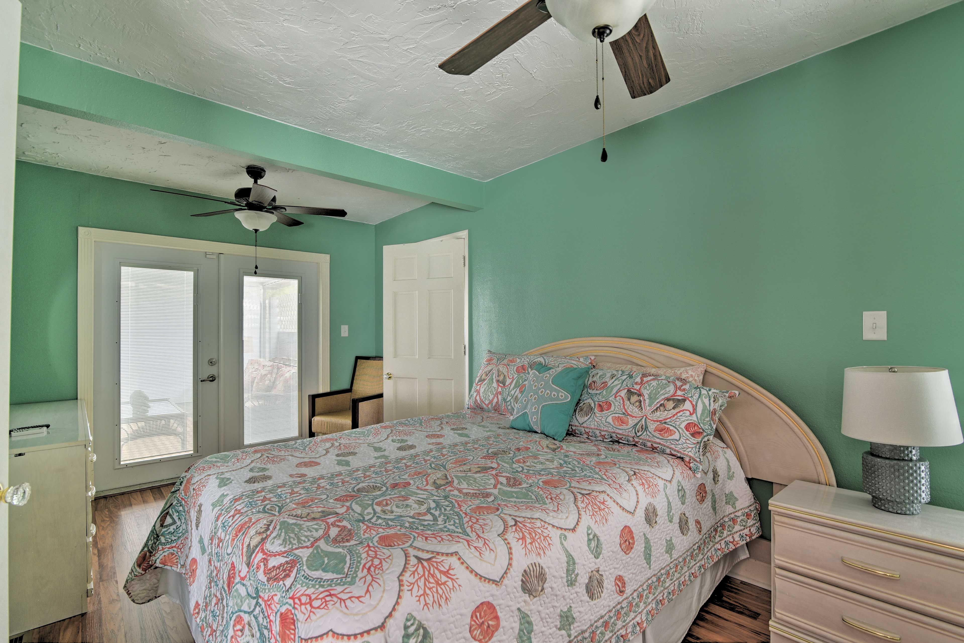 Rest easy each night of your St. Pete vacay!