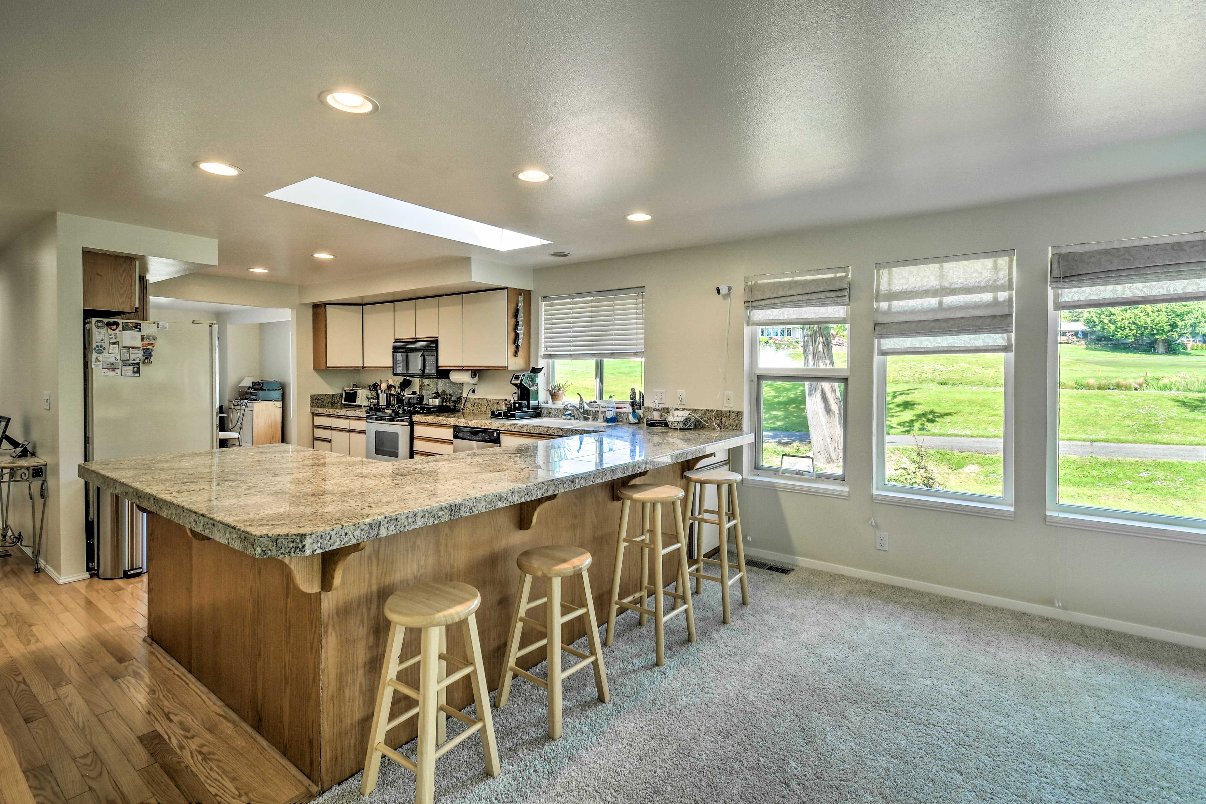 Kitchen | Blender | Coffee Maker | Toaster | Spices
