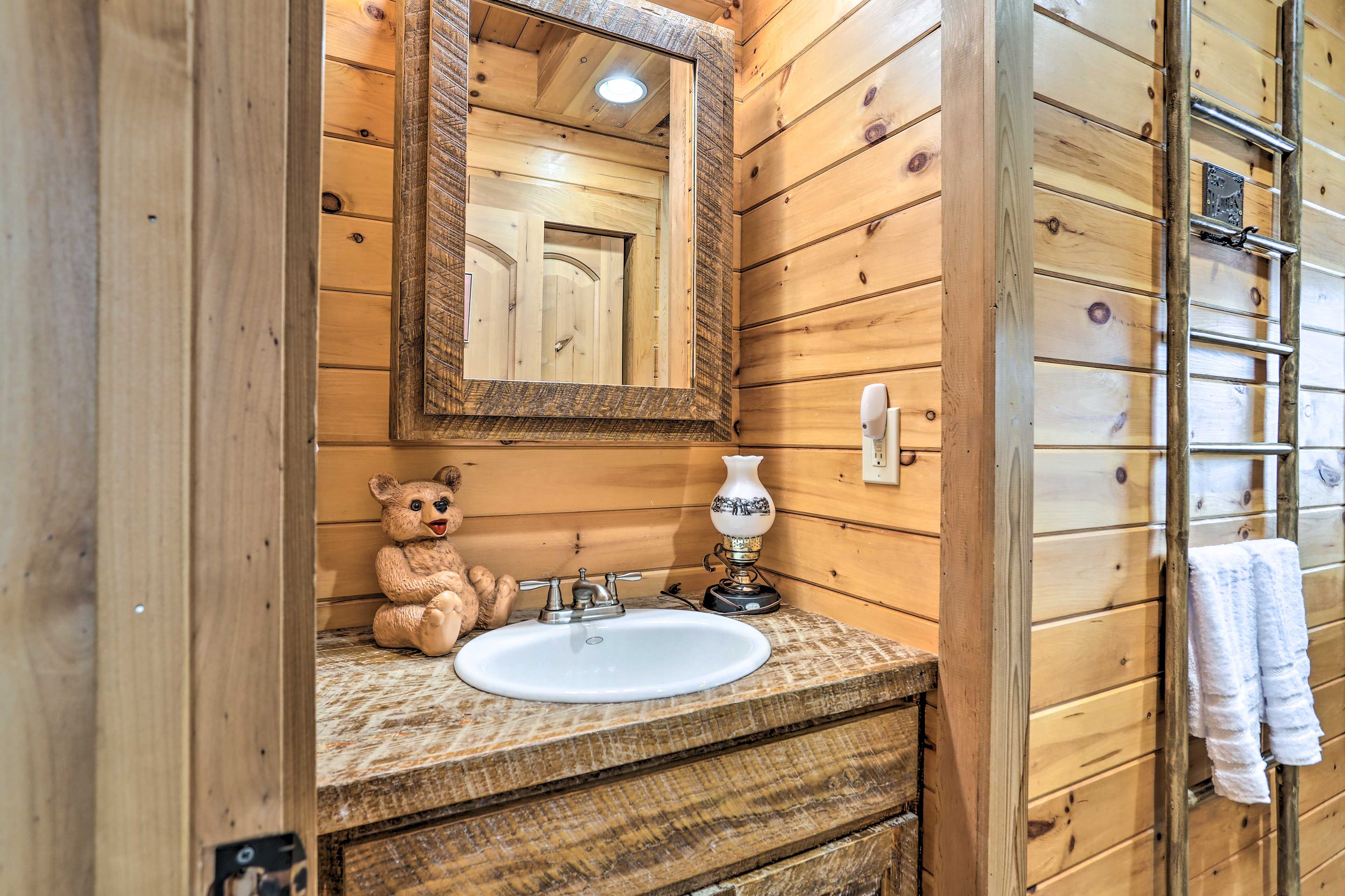 Bathroom | Top Floor | Walk-In Shower