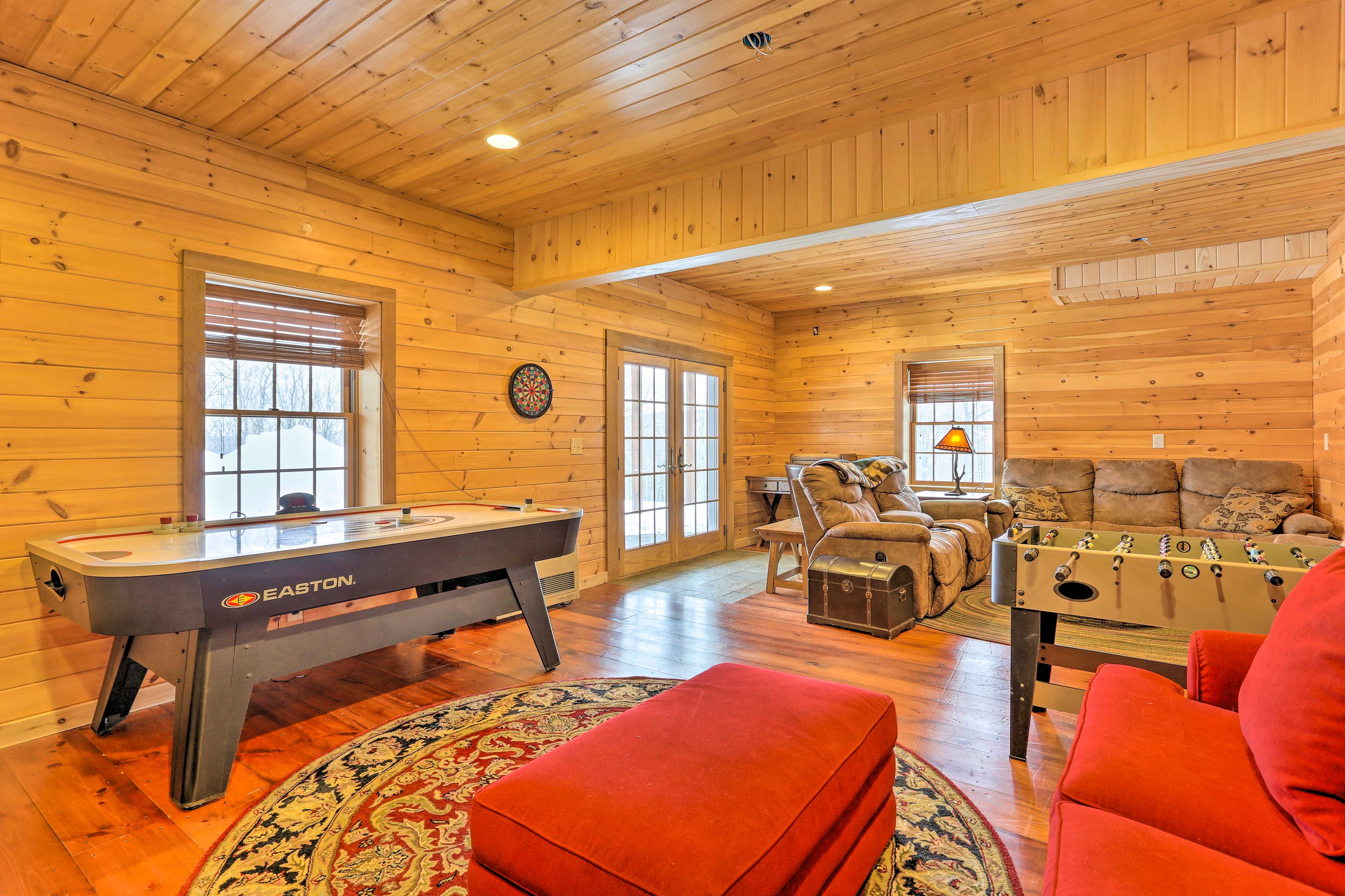 Game Room | Ground Floor | Smart TV