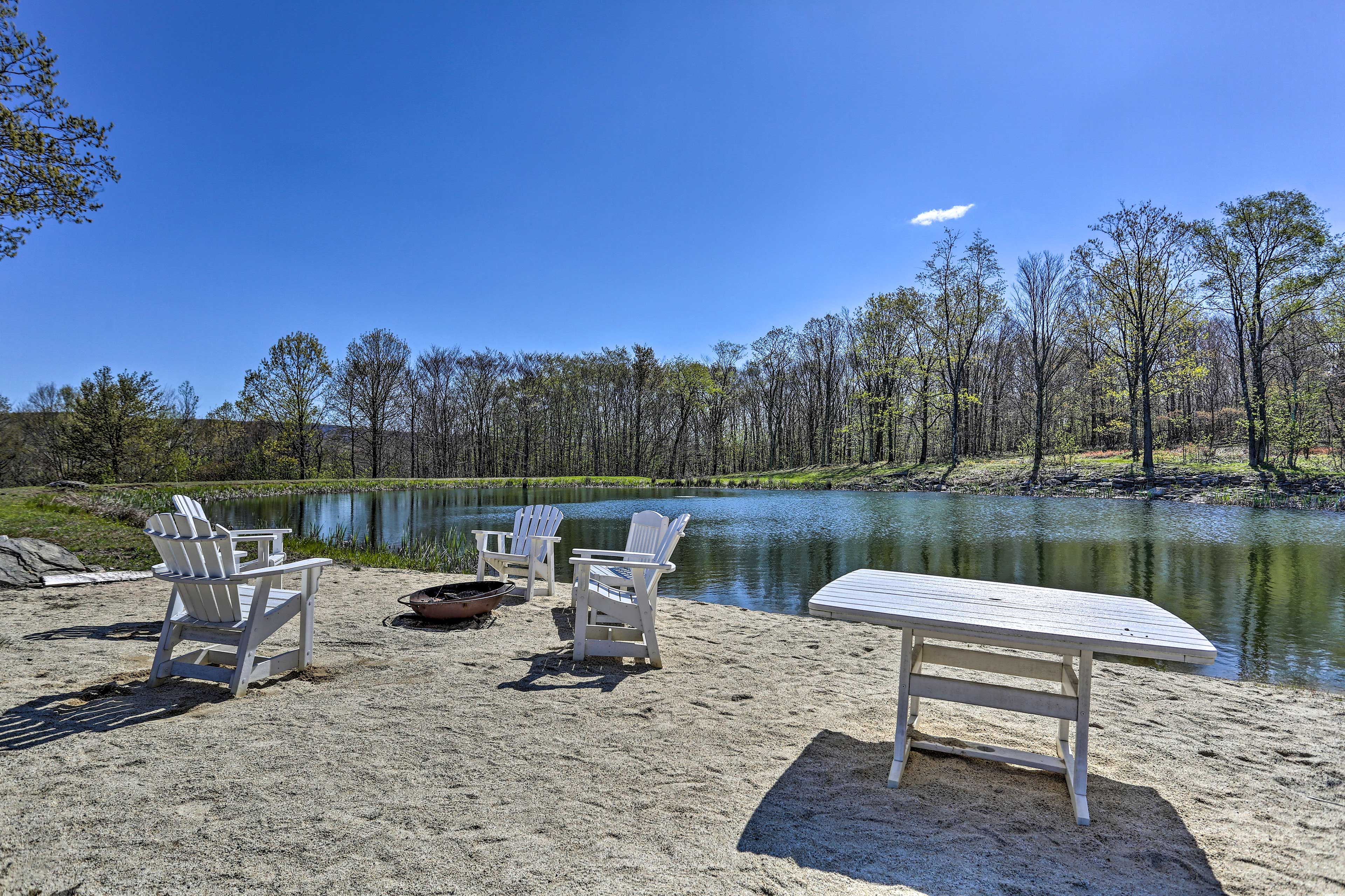 Property Exterior | Fire Pit (Wood Provided)