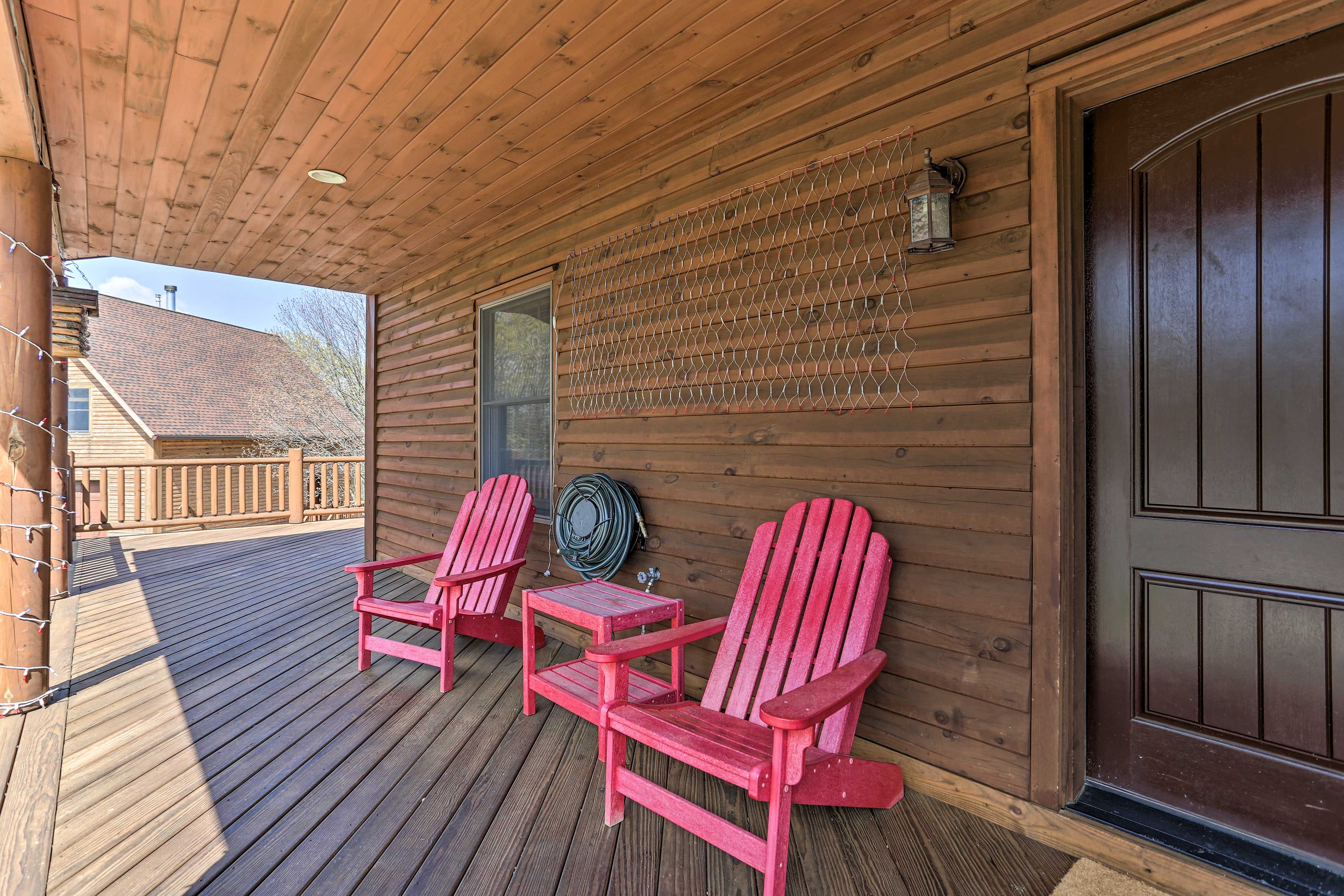 Wraparound Deck