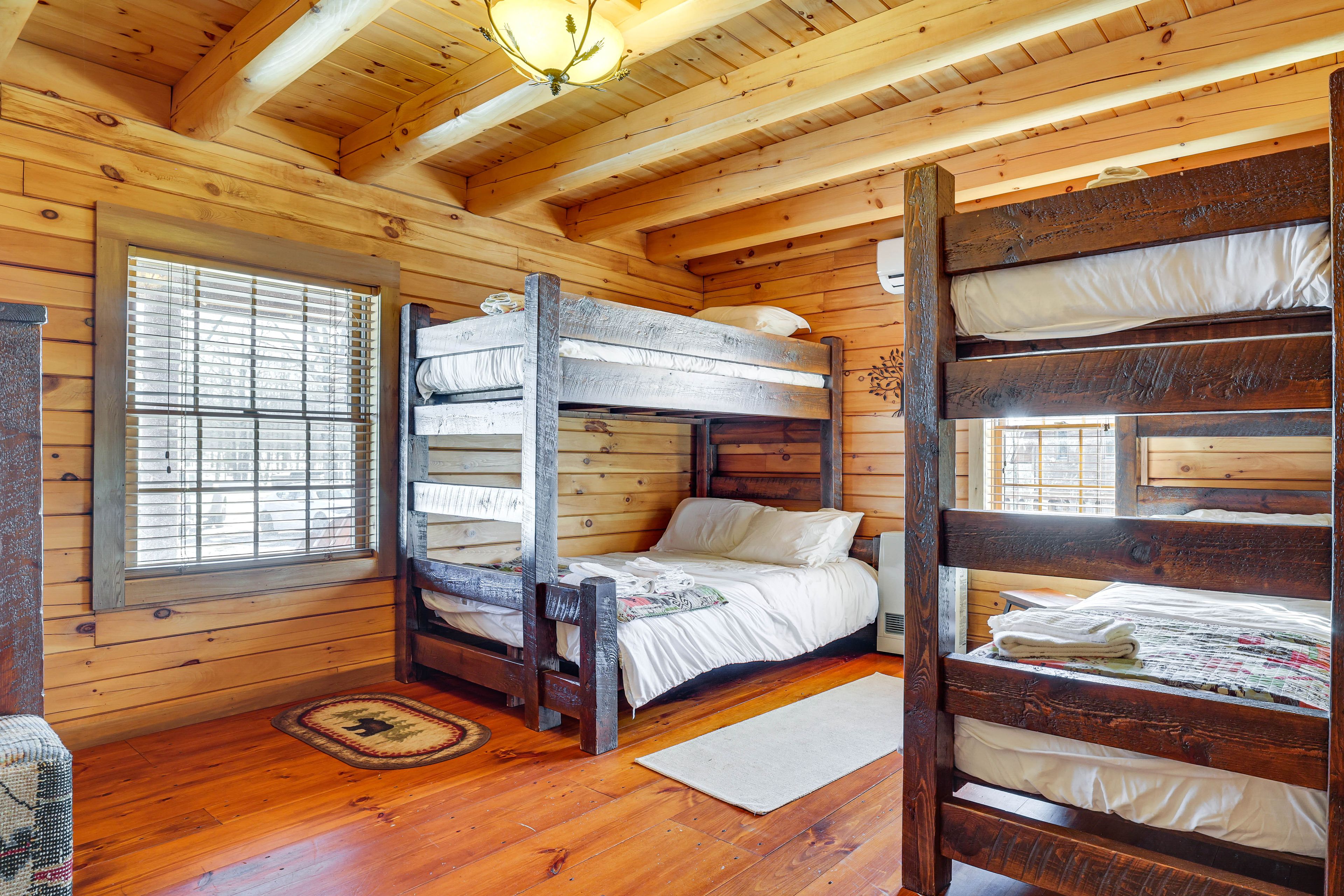 Bedroom 3 | Twin/Full Bunk Bed | Twin Bunk Bed | Main Level
