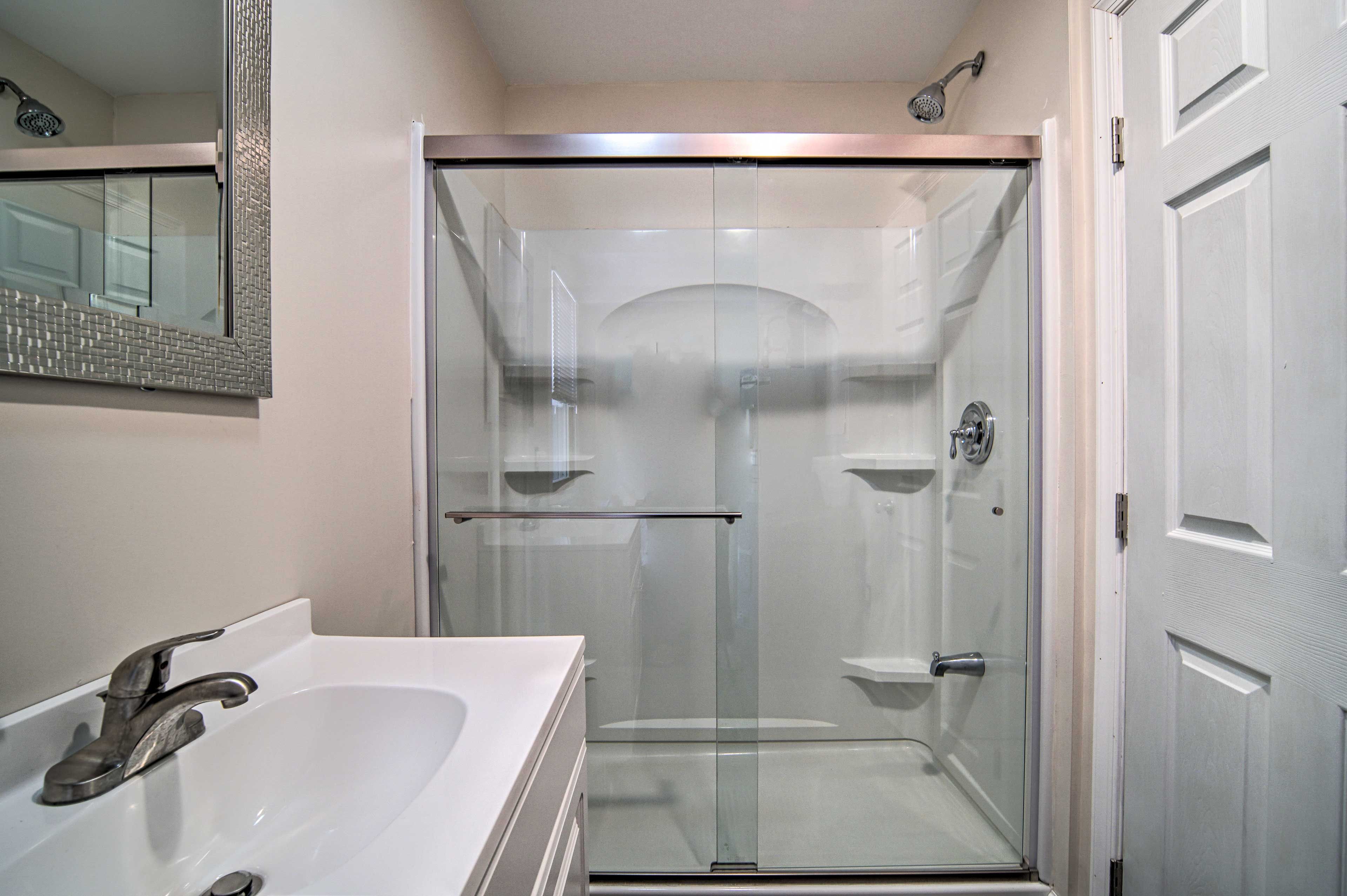 Full Bathroom | Linens & Towels Not Provided