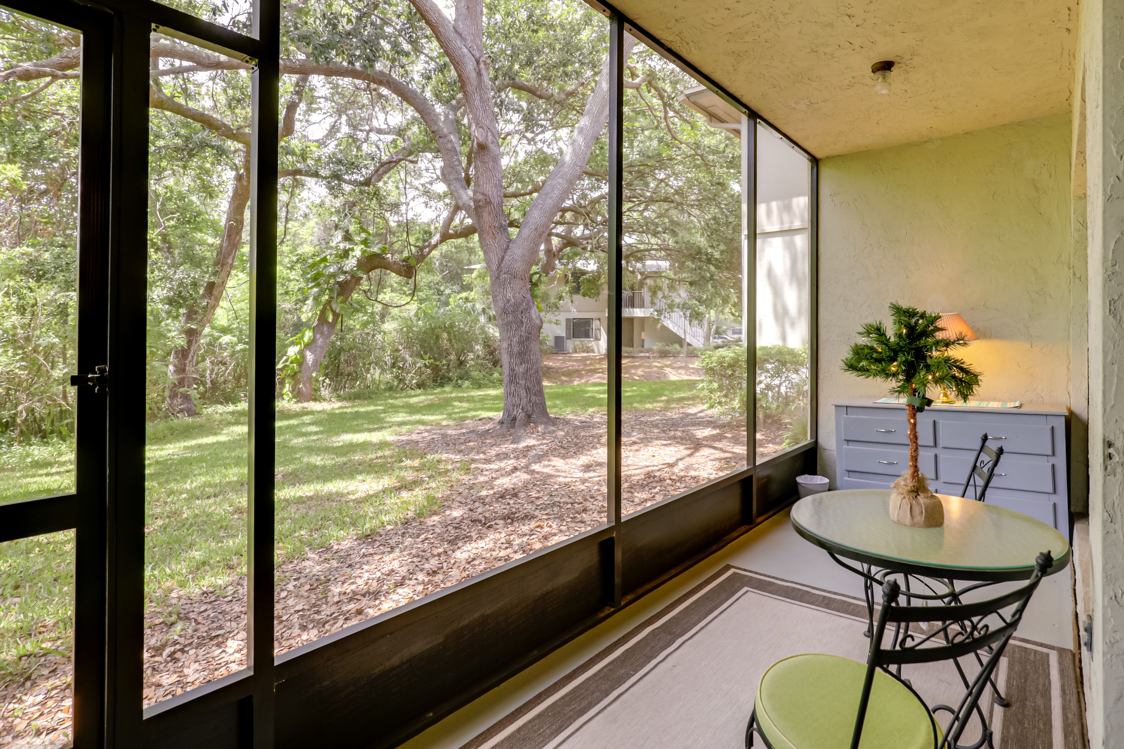 Screened Patio