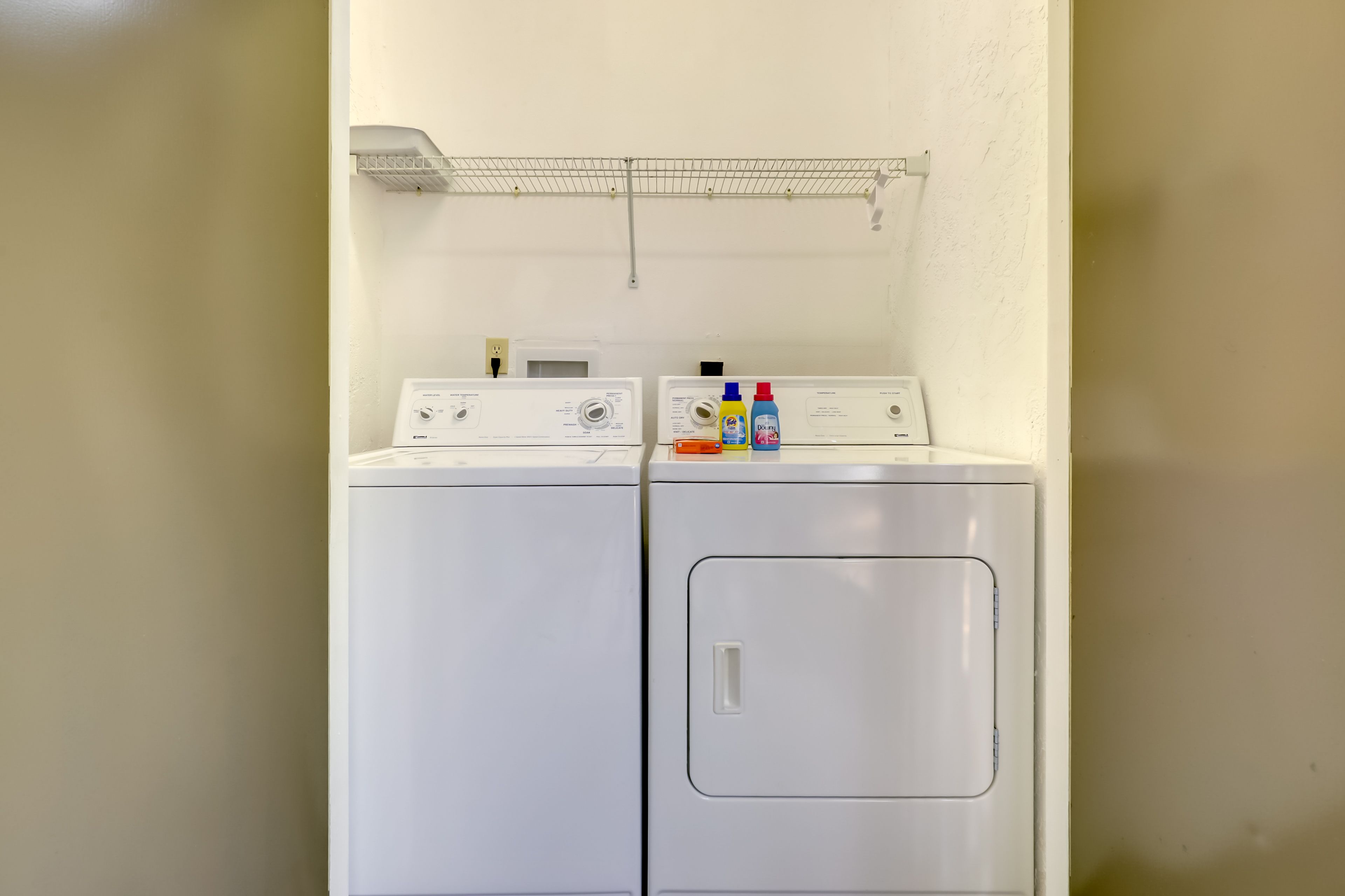 Washer & Dryer | Laundry Detergent