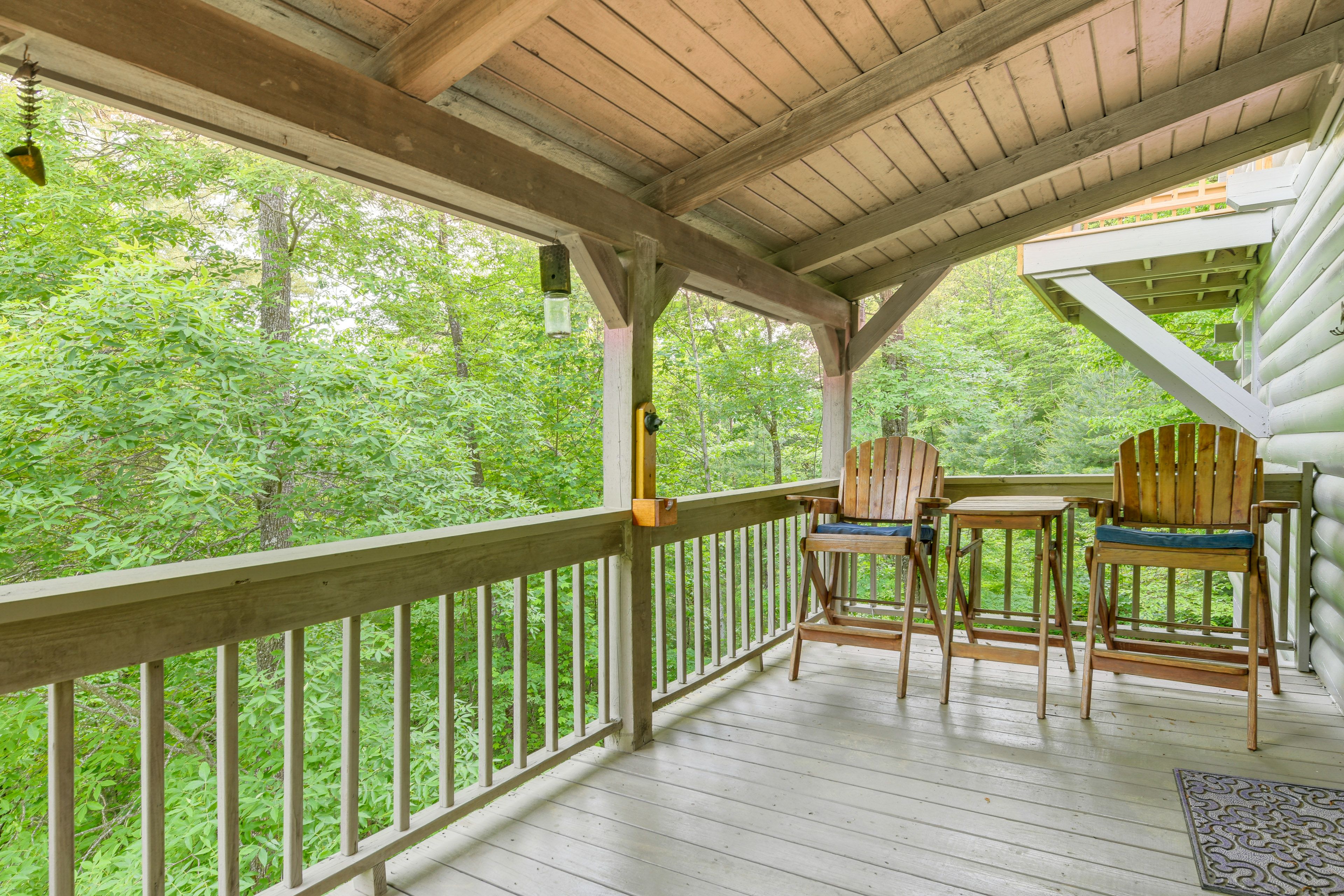 Hartford Vacation Rental | 4BR | 2BA | Stairs Required | 1,600 Sq Ft