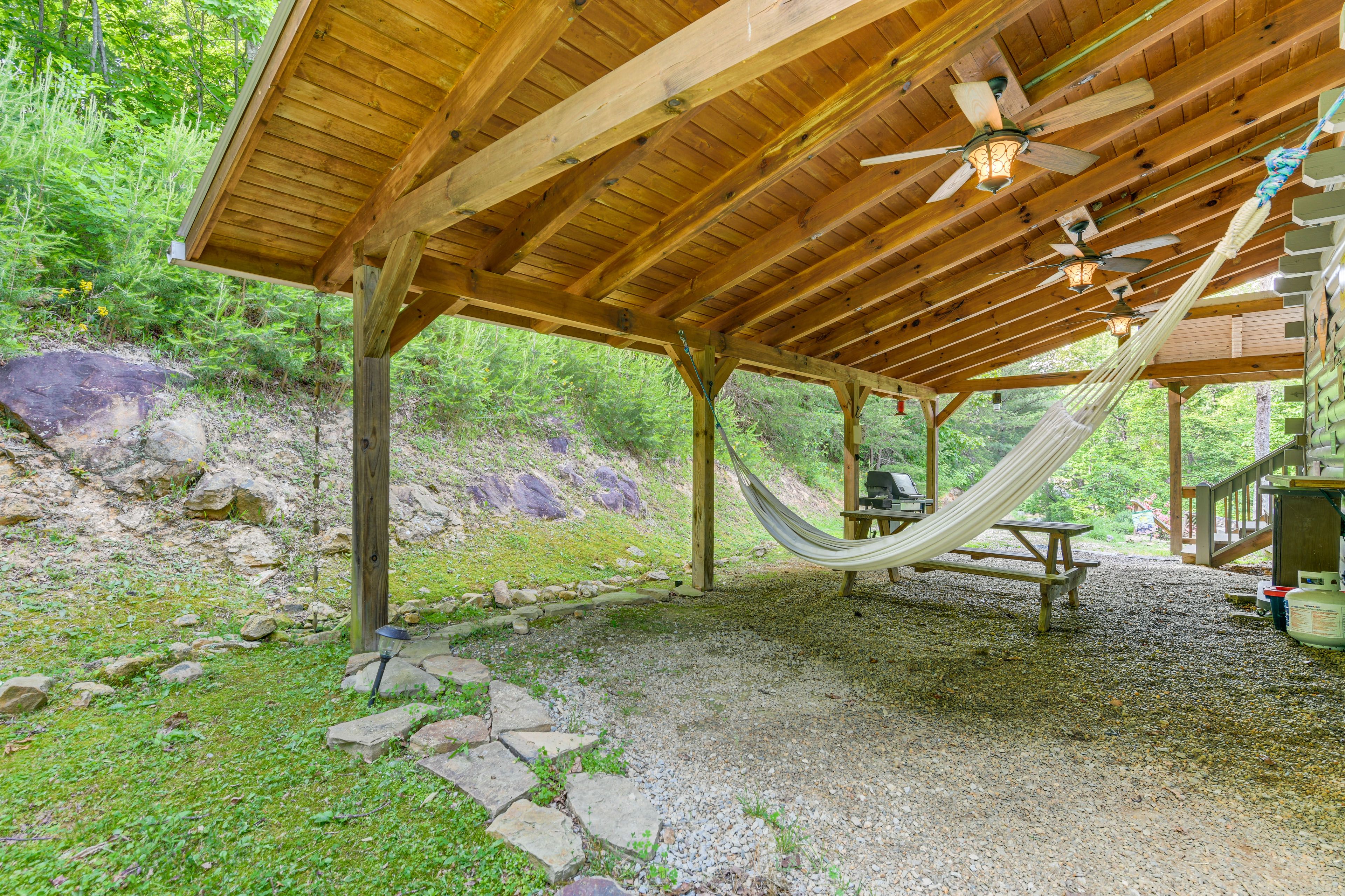 Covered Patio | Gas Grill | Hammock