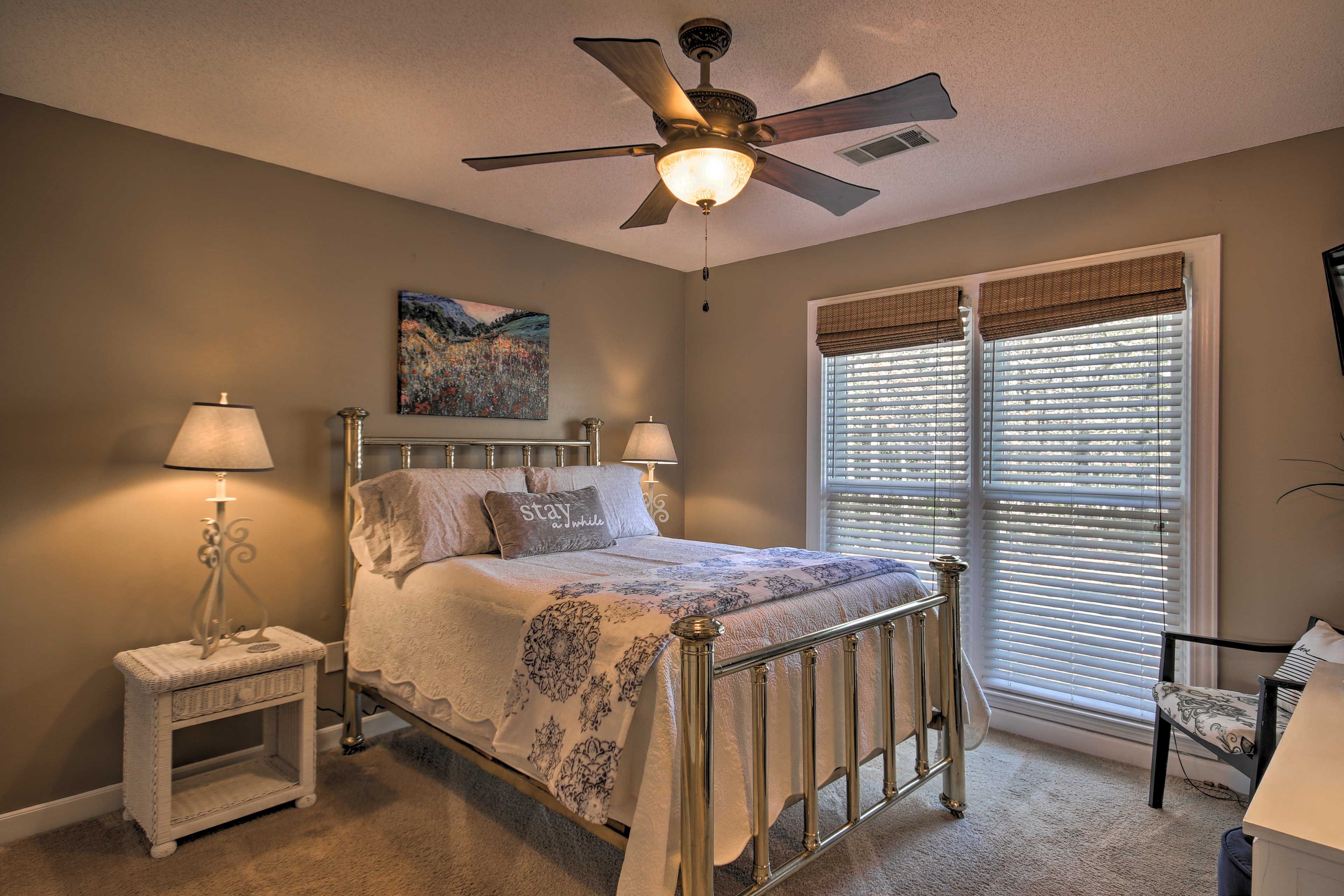 Bedroom 2 | King Bed
