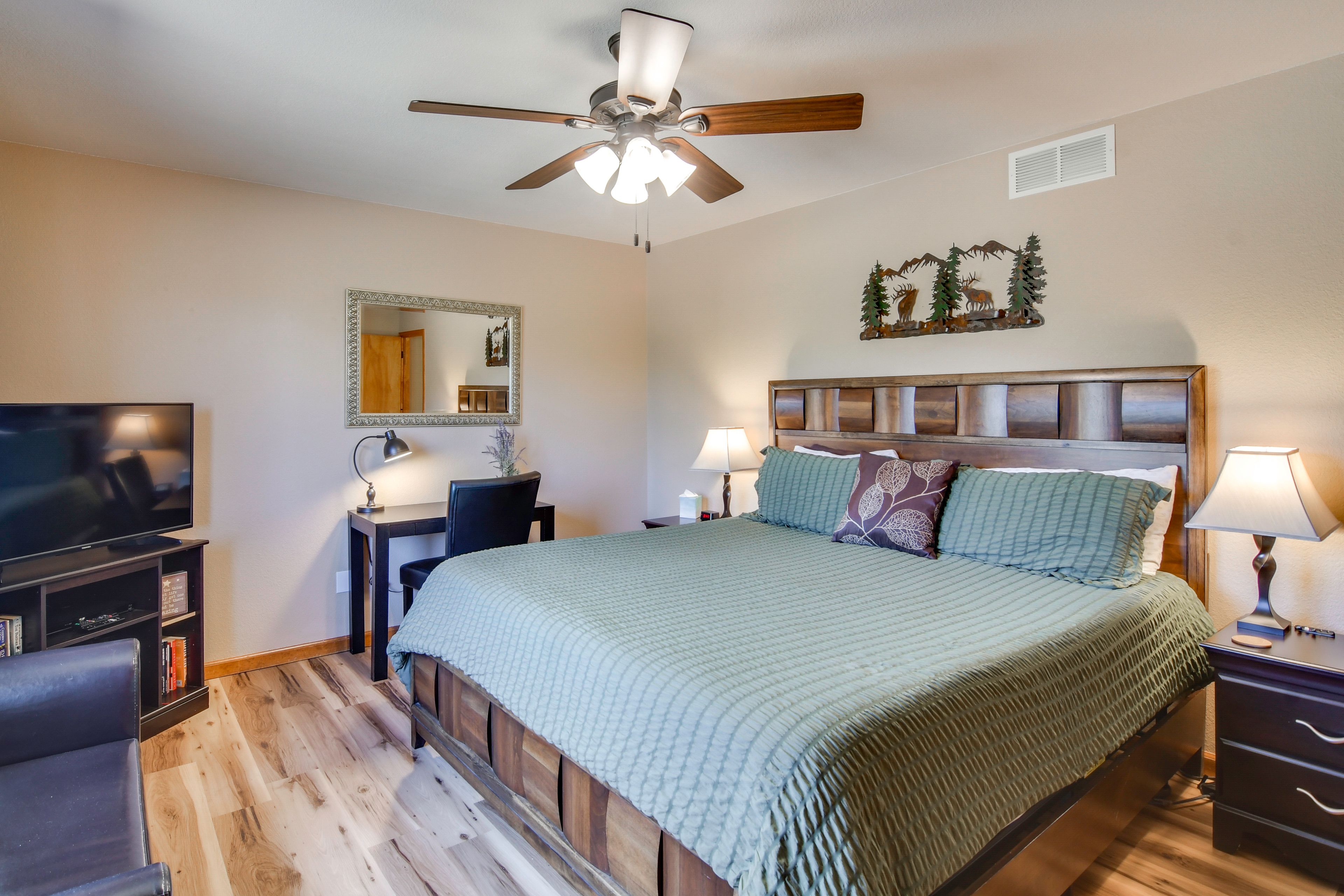 Bedroom 1 | King Bed | Linens Provided