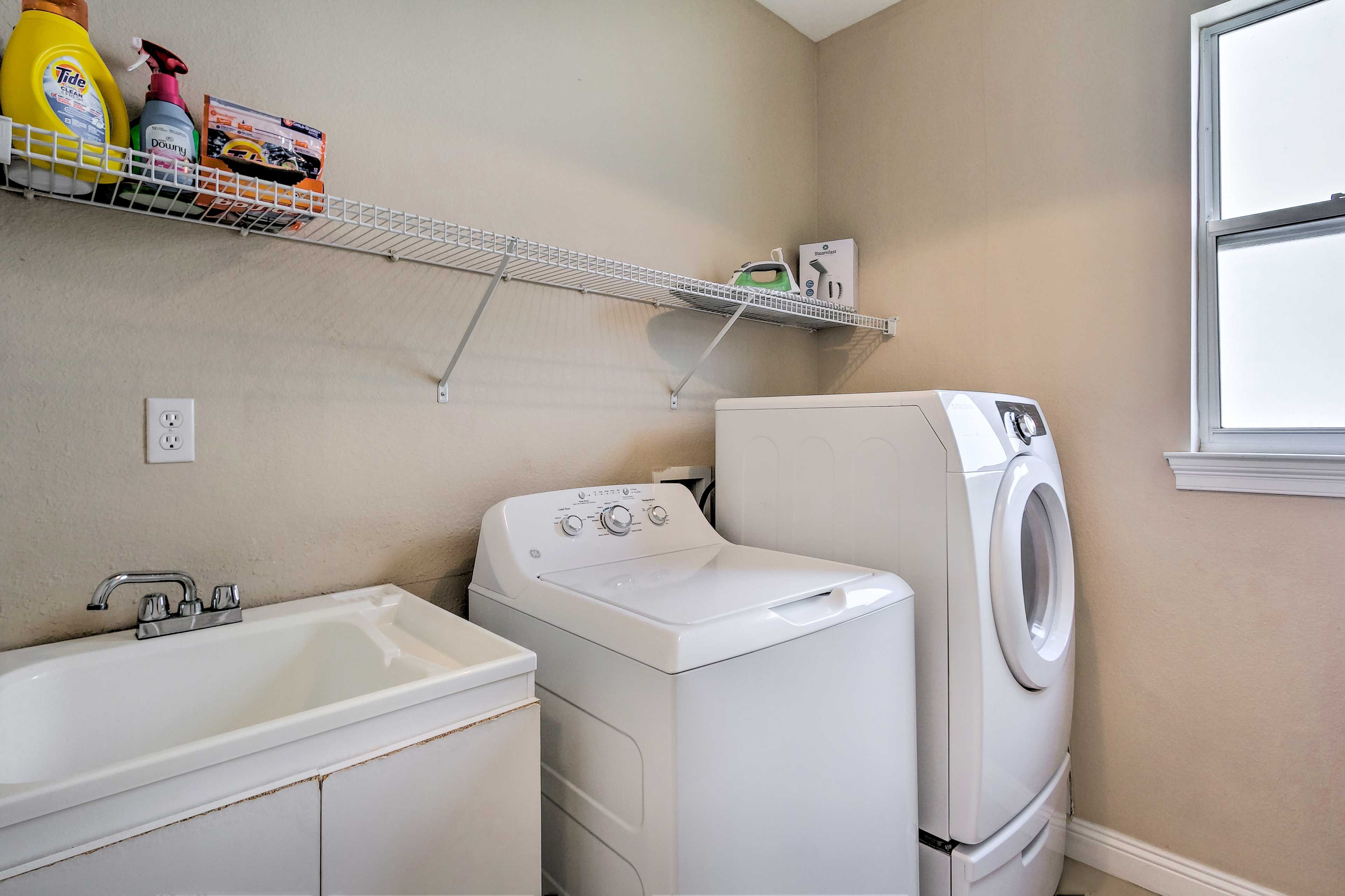 Keep your wardrobe fresh thanks to the laundry machines.