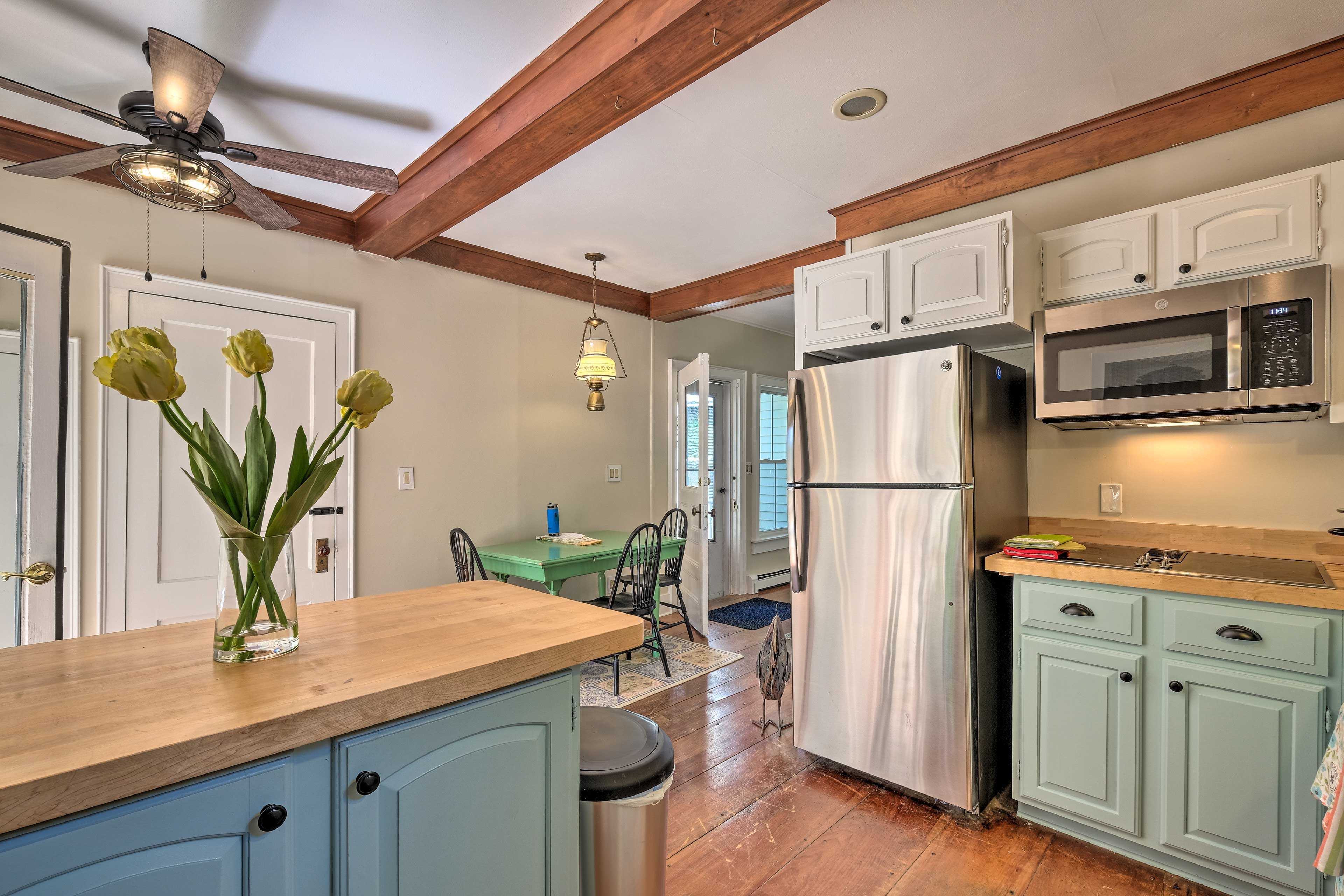 Kitchen | Cooking Basics | Crockpot | Knife Set | Toaster Oven