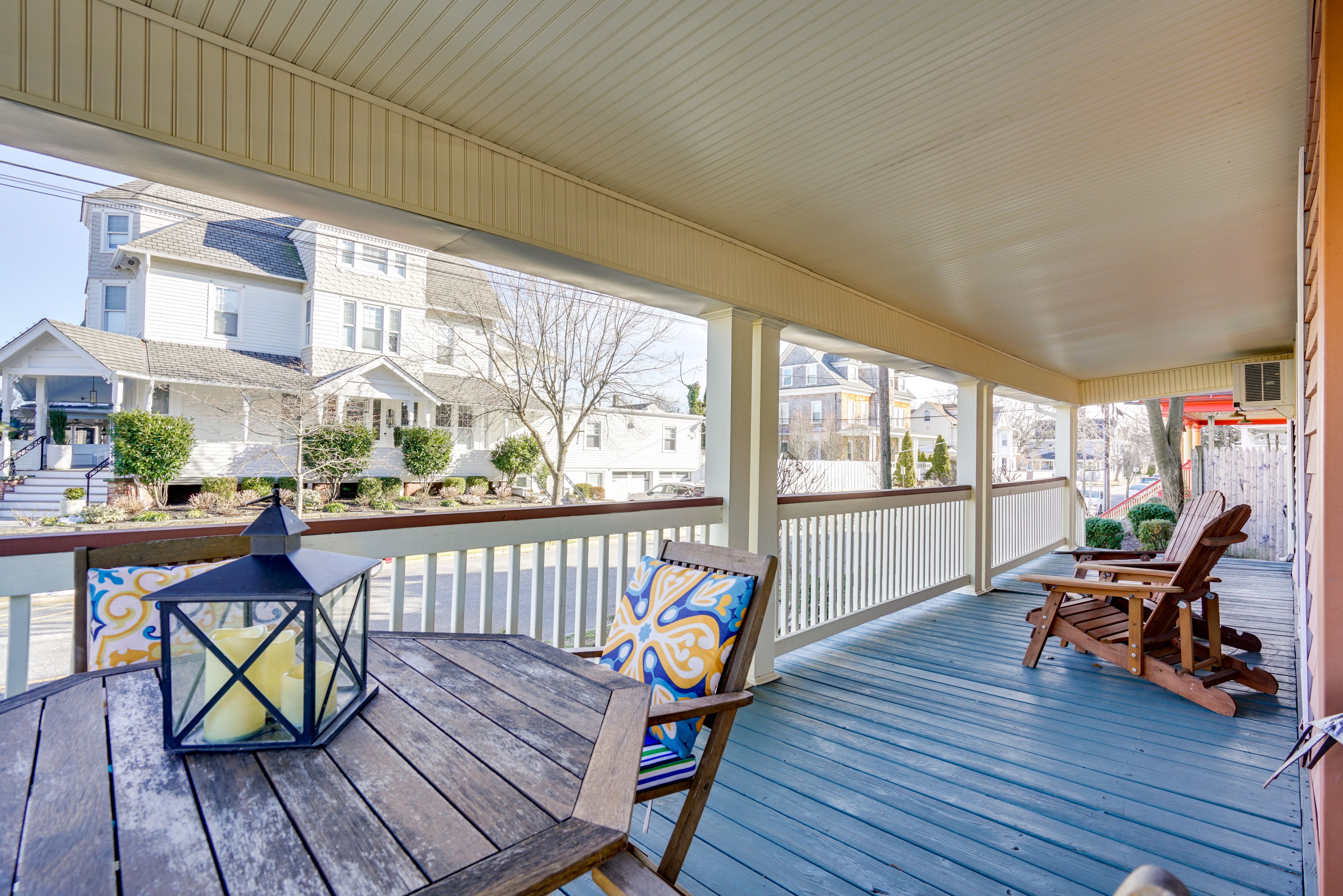 Wraparound Porch